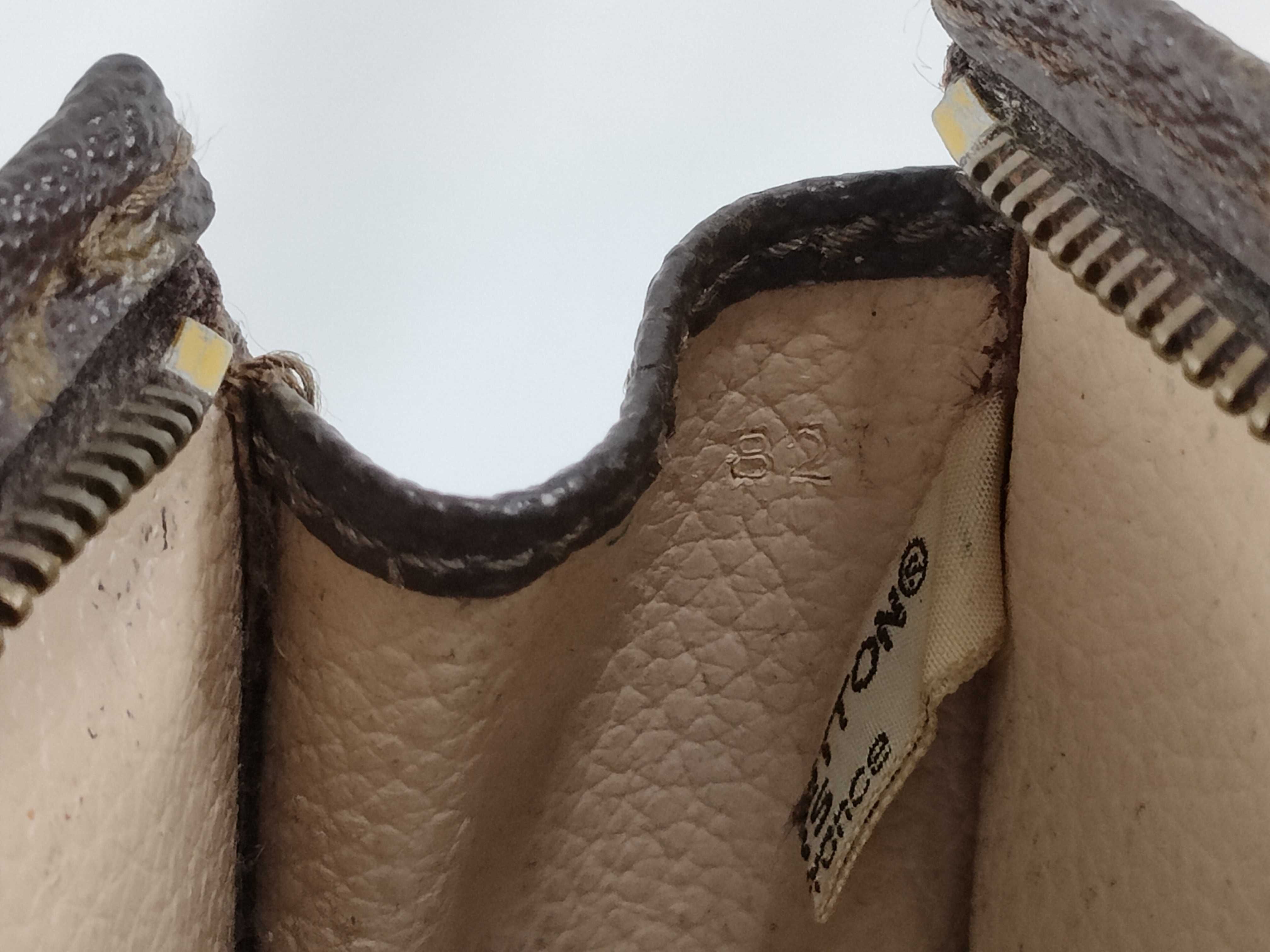Monogram Louis Vuitton Monogram Pochette Toilette 26 Pouch M47542 821 Pouch — view 6