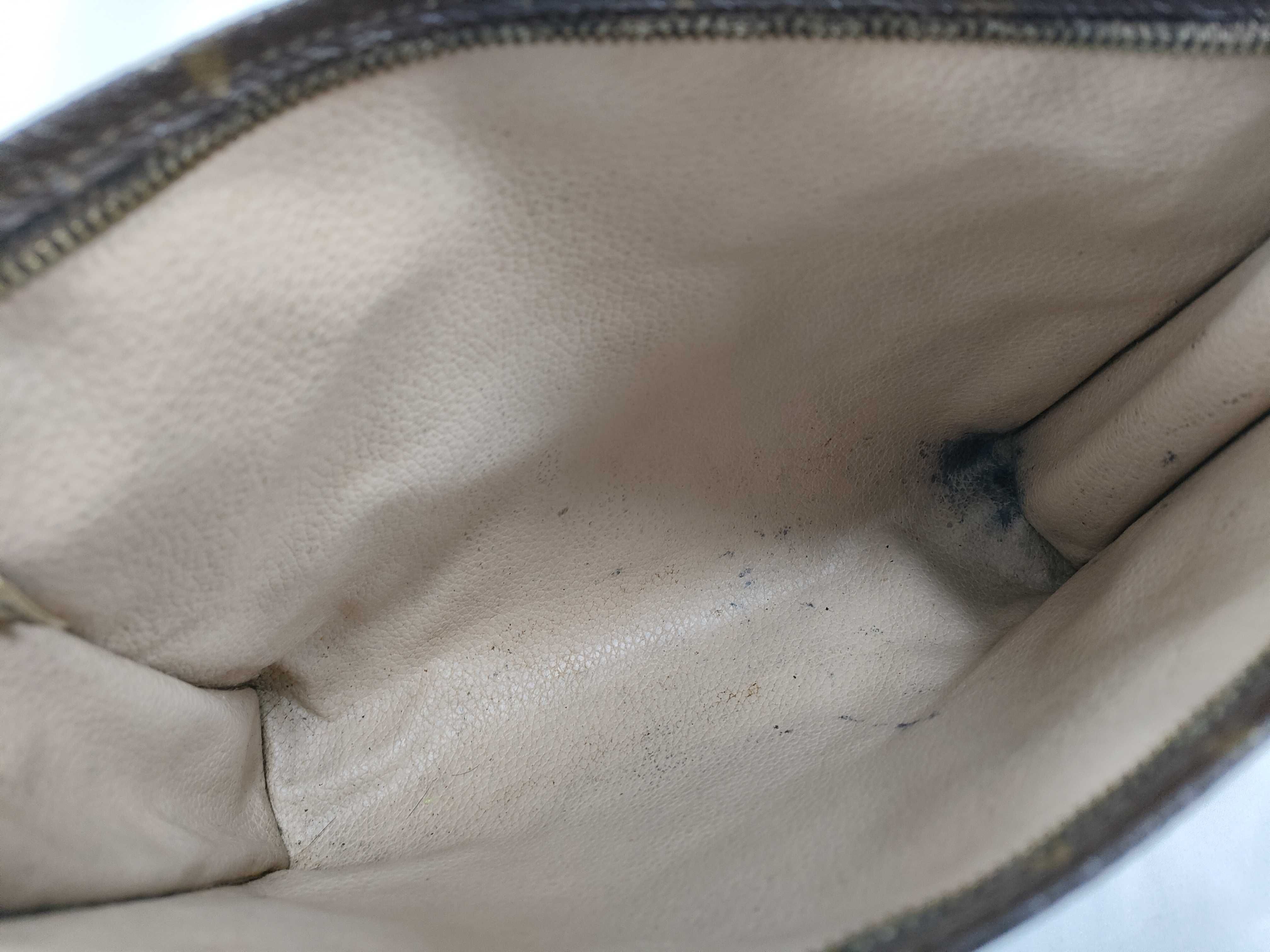Monogram Louis Vuitton Monogram Pochette Toilette 26 Pouch M47542 821 Pouch — view 7