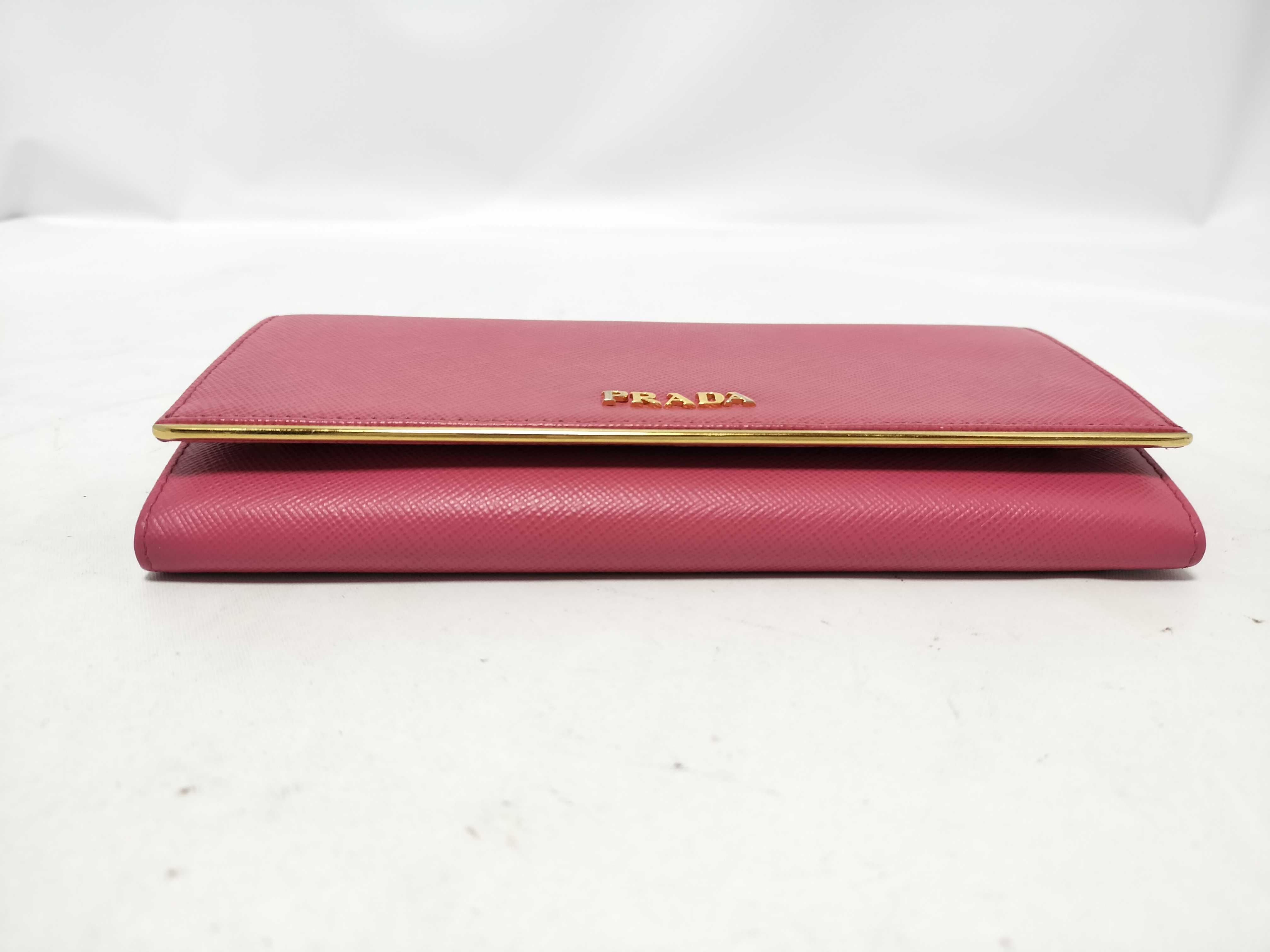 wallet, pink wallet — view 3