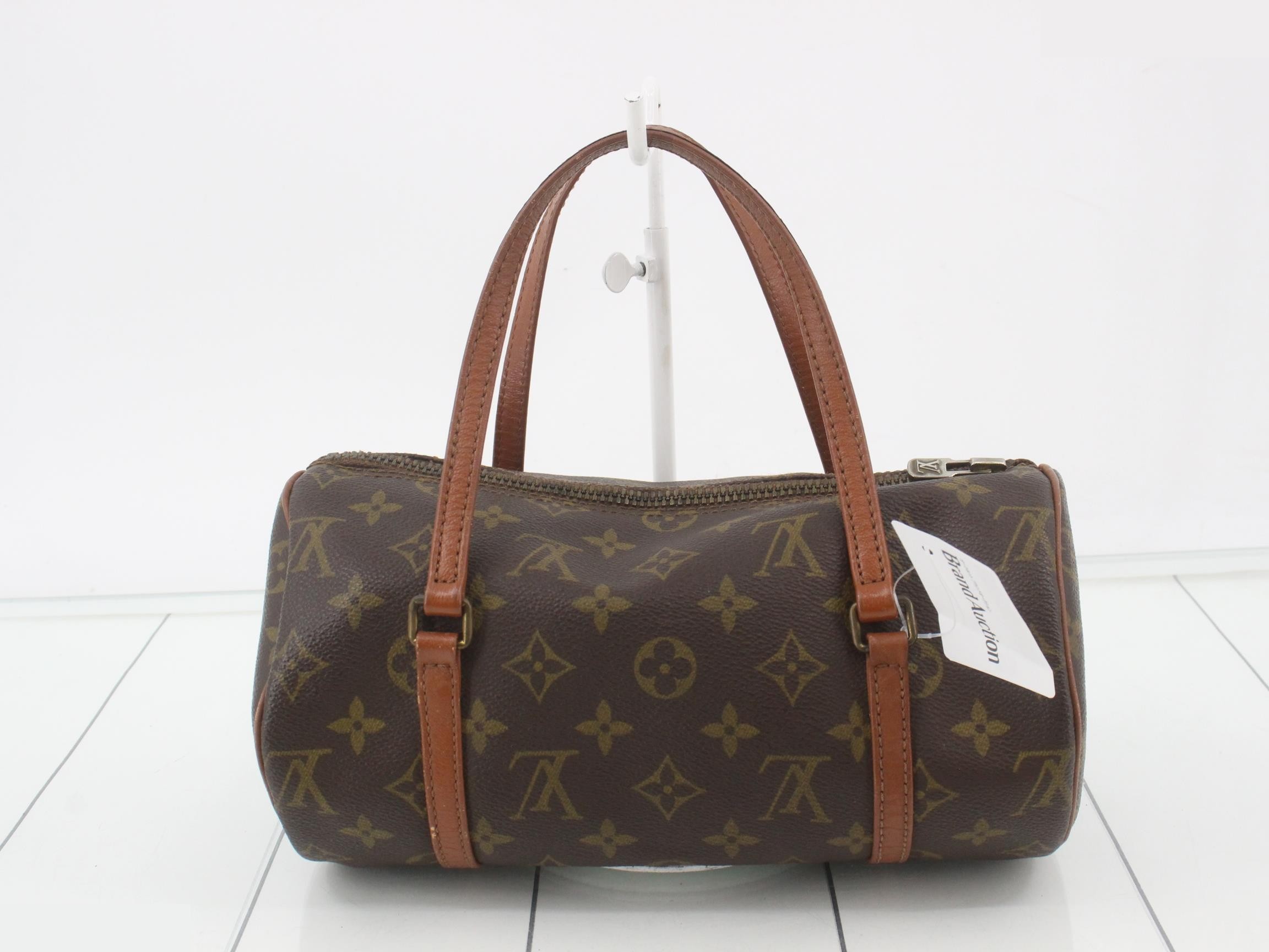 Papillon old — view 2