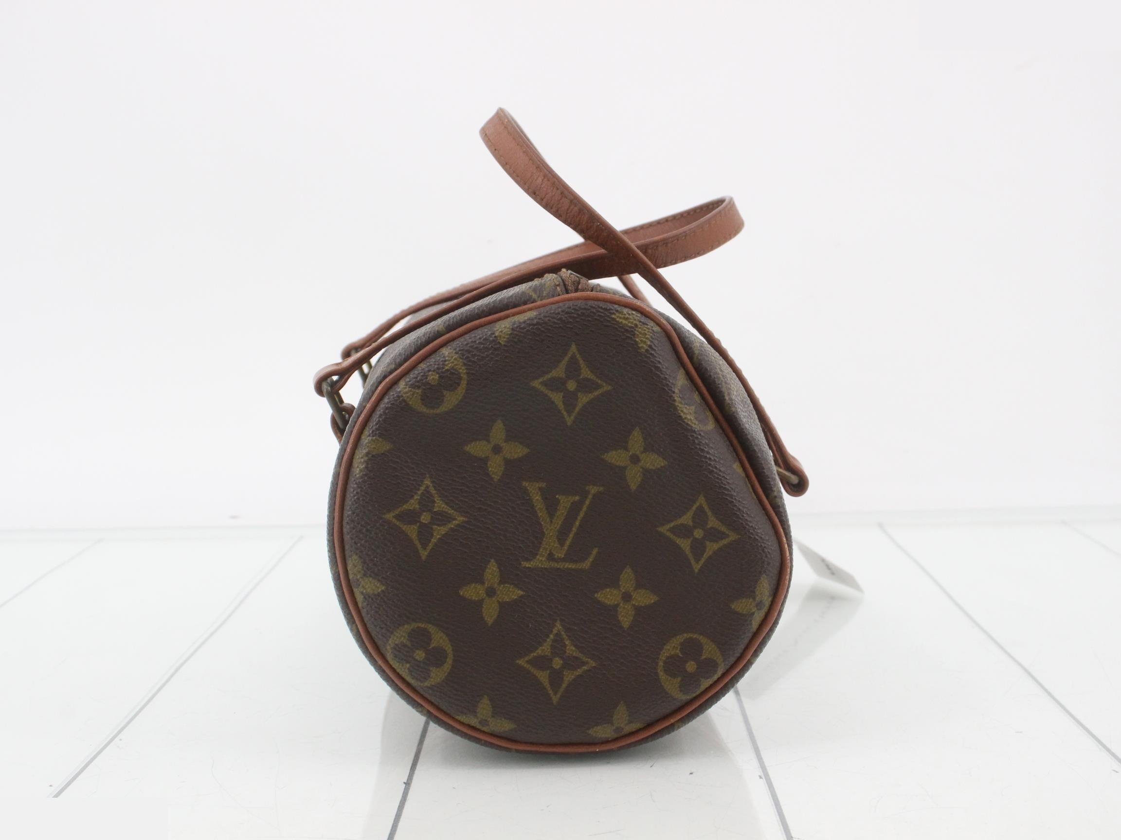 Papillon old — view 3