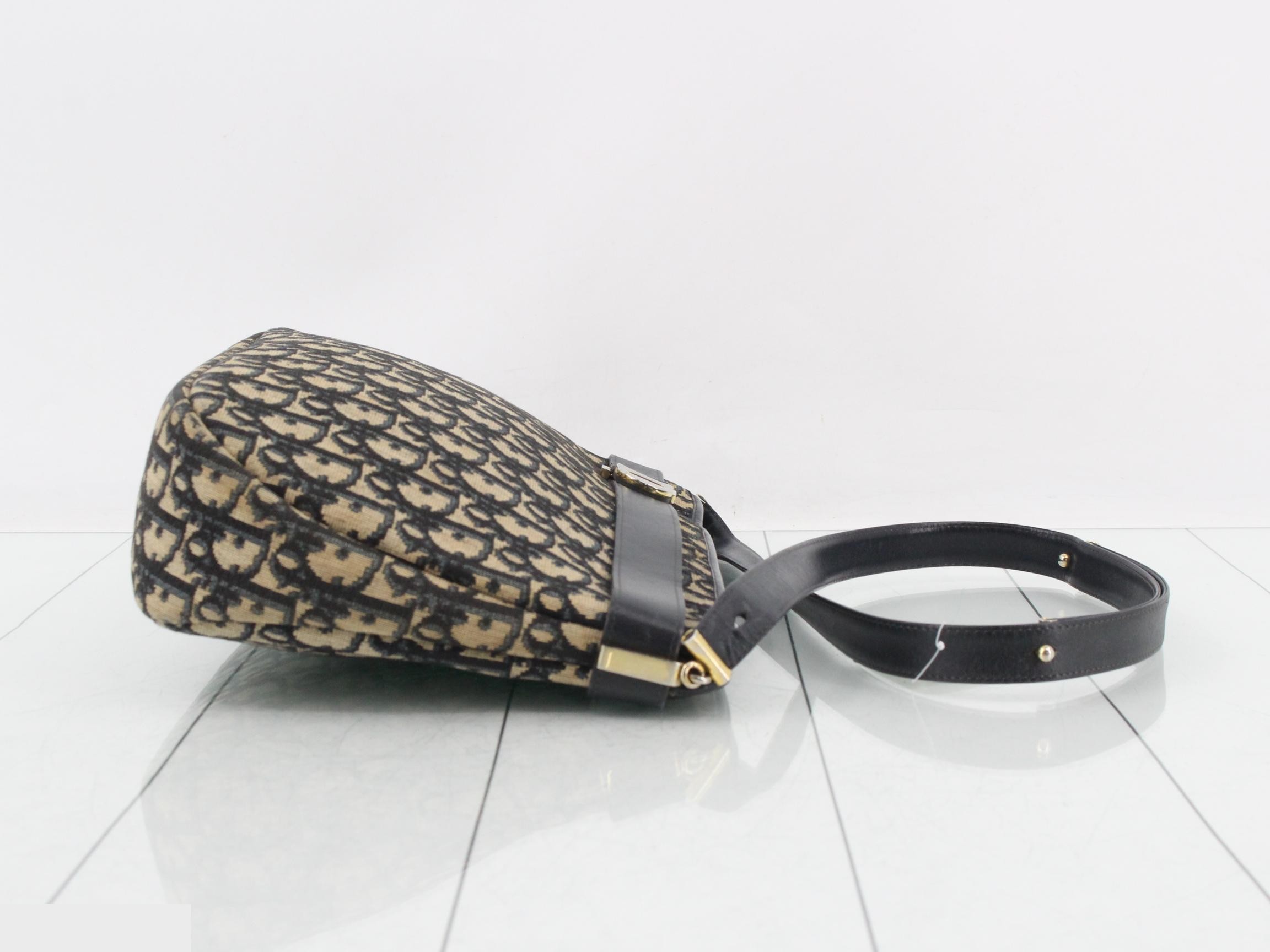 Trotter Shoulder Bag — view 3