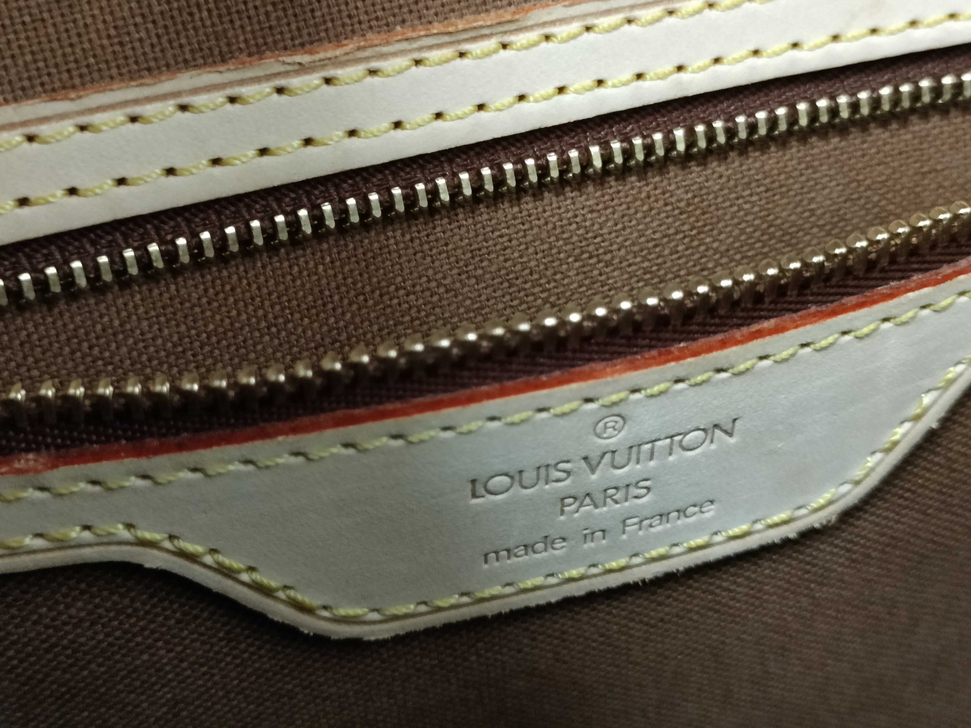Monogram M42250 Sologne Shoulder Bag — view 13