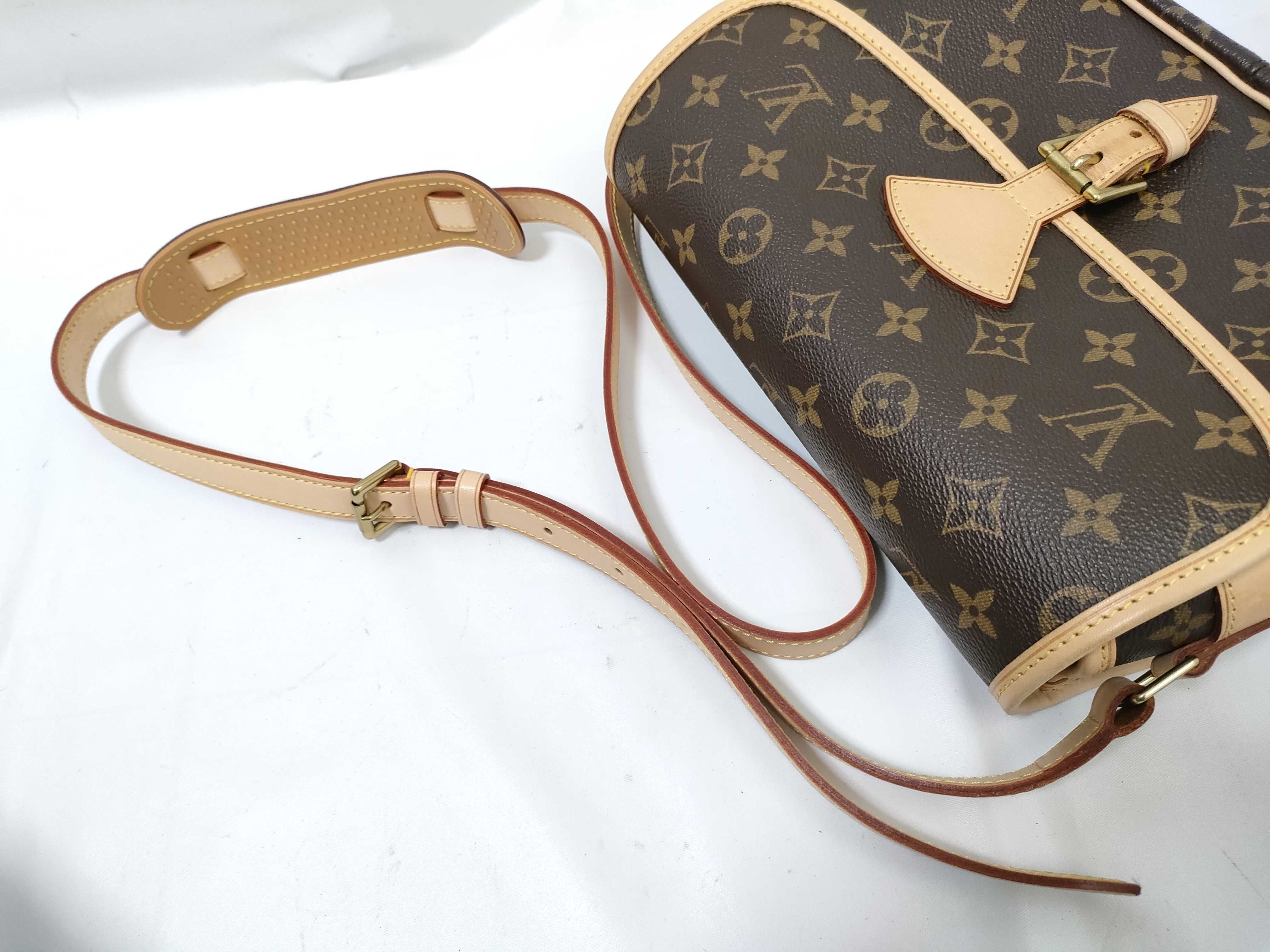 Monogram M42250 Sologne Shoulder Bag — view 3