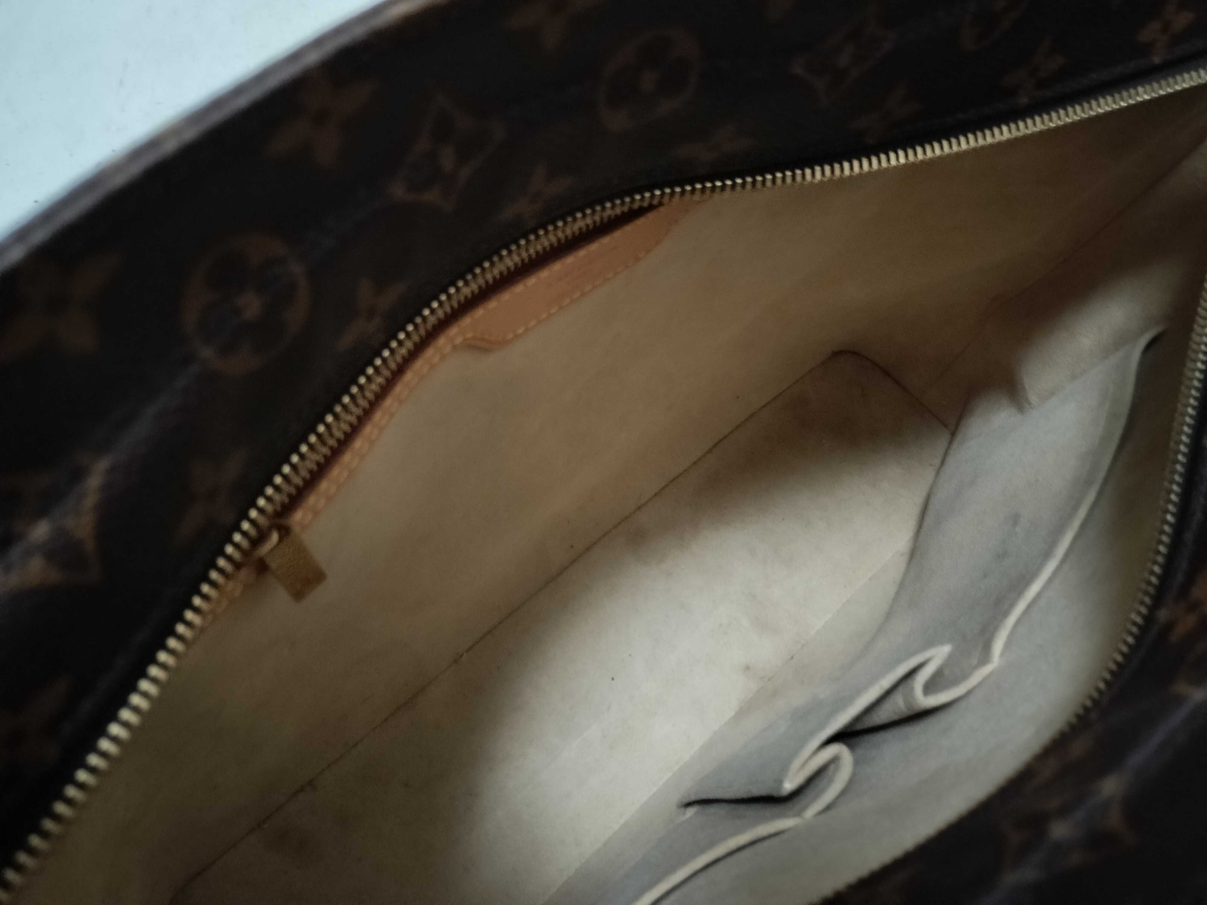 LV Monogram Luco Tote Bag M51155 — view 10