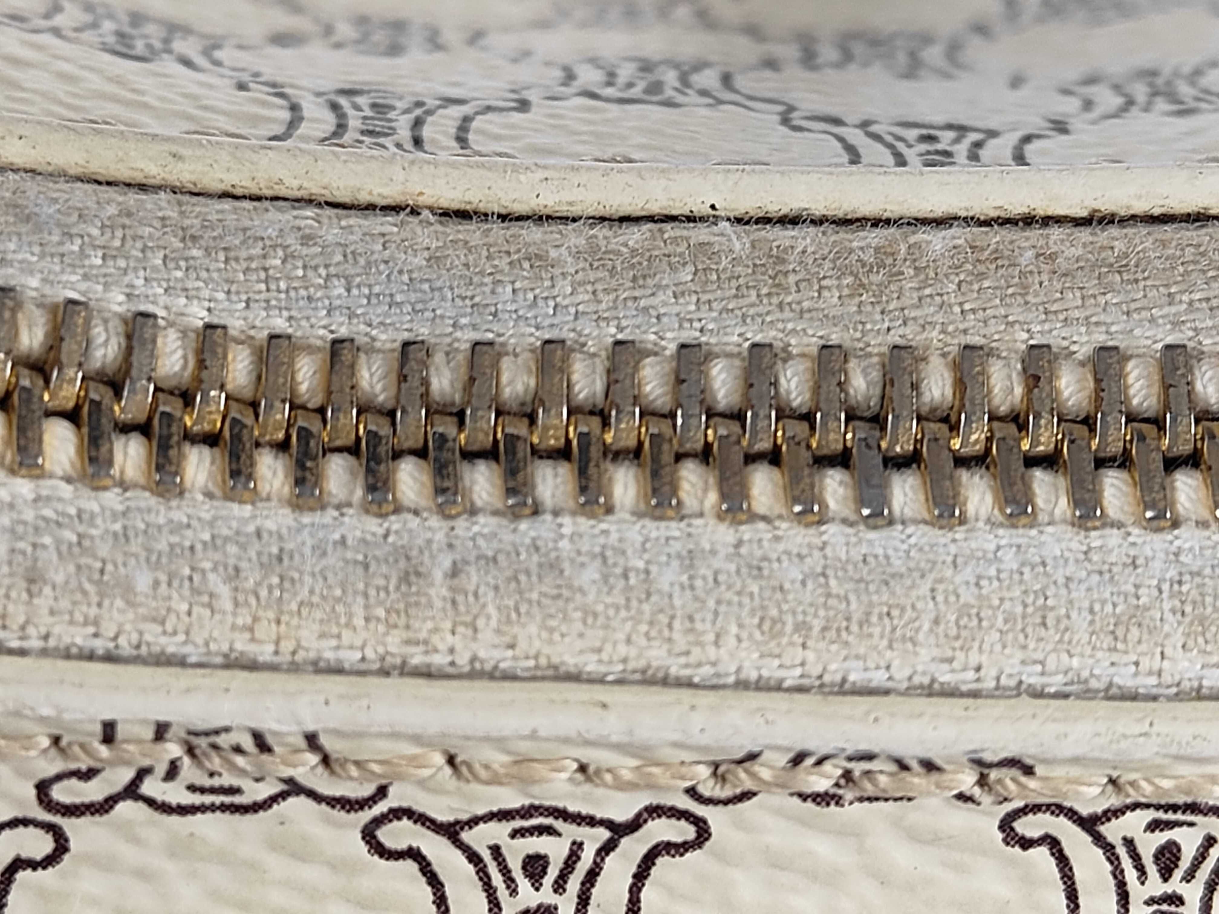 Hobo Shoulder Handbag — view 6