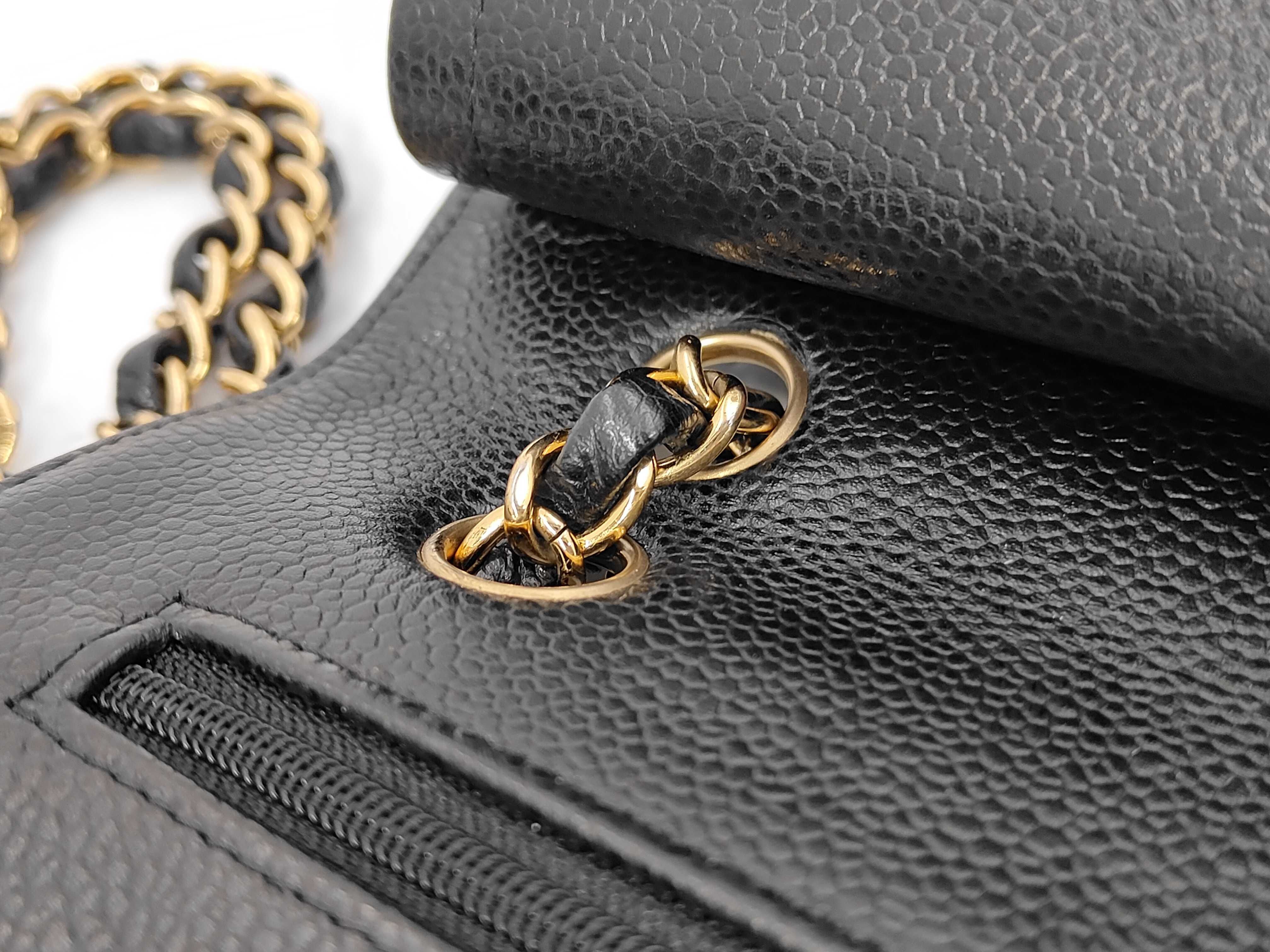 Caviar Skin 25 Matelassé Shoulder Bag — view 9