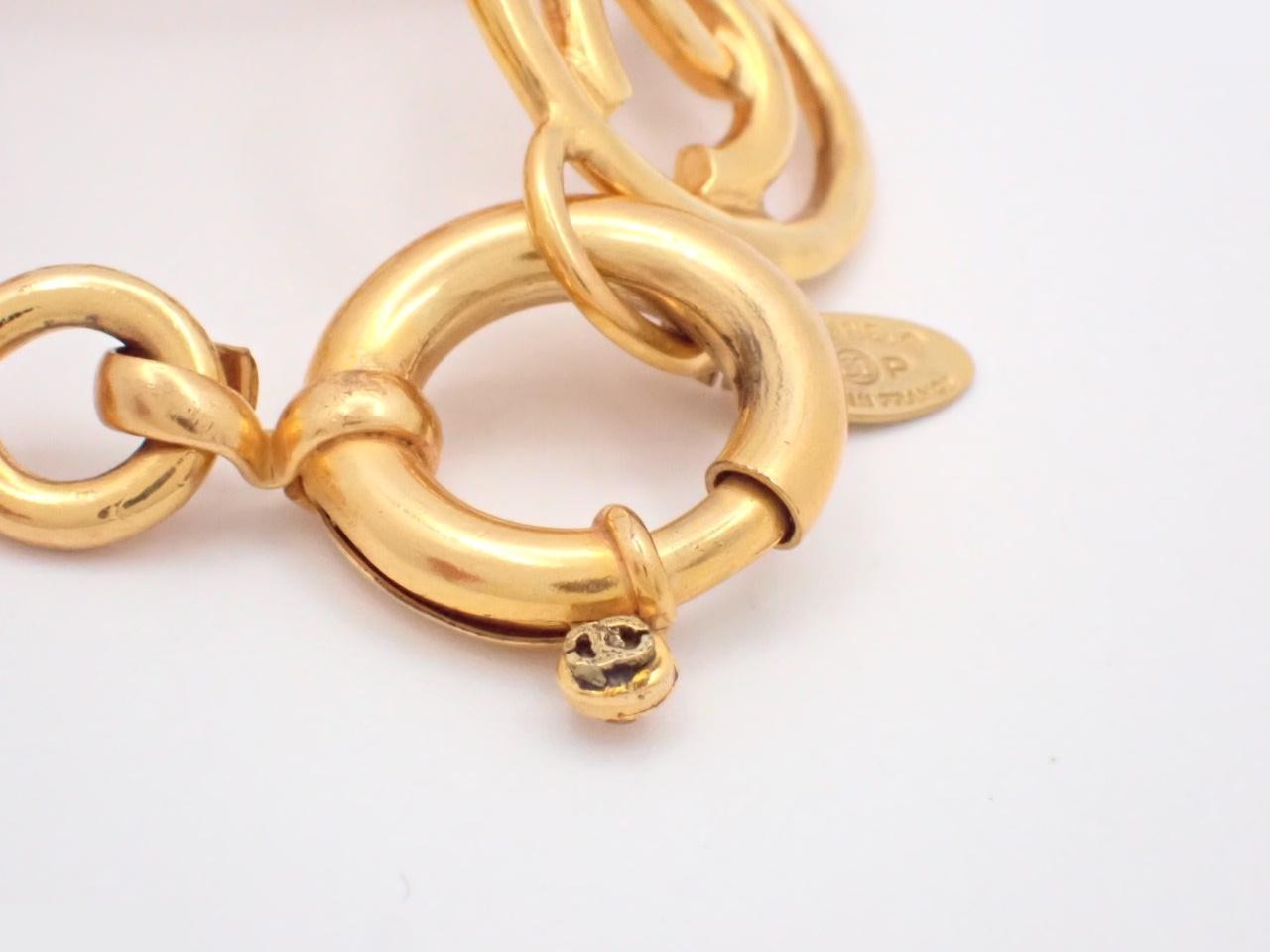 Bracelet with Coco Mark design, gold, wrist circumference approximately 17cm — view 3