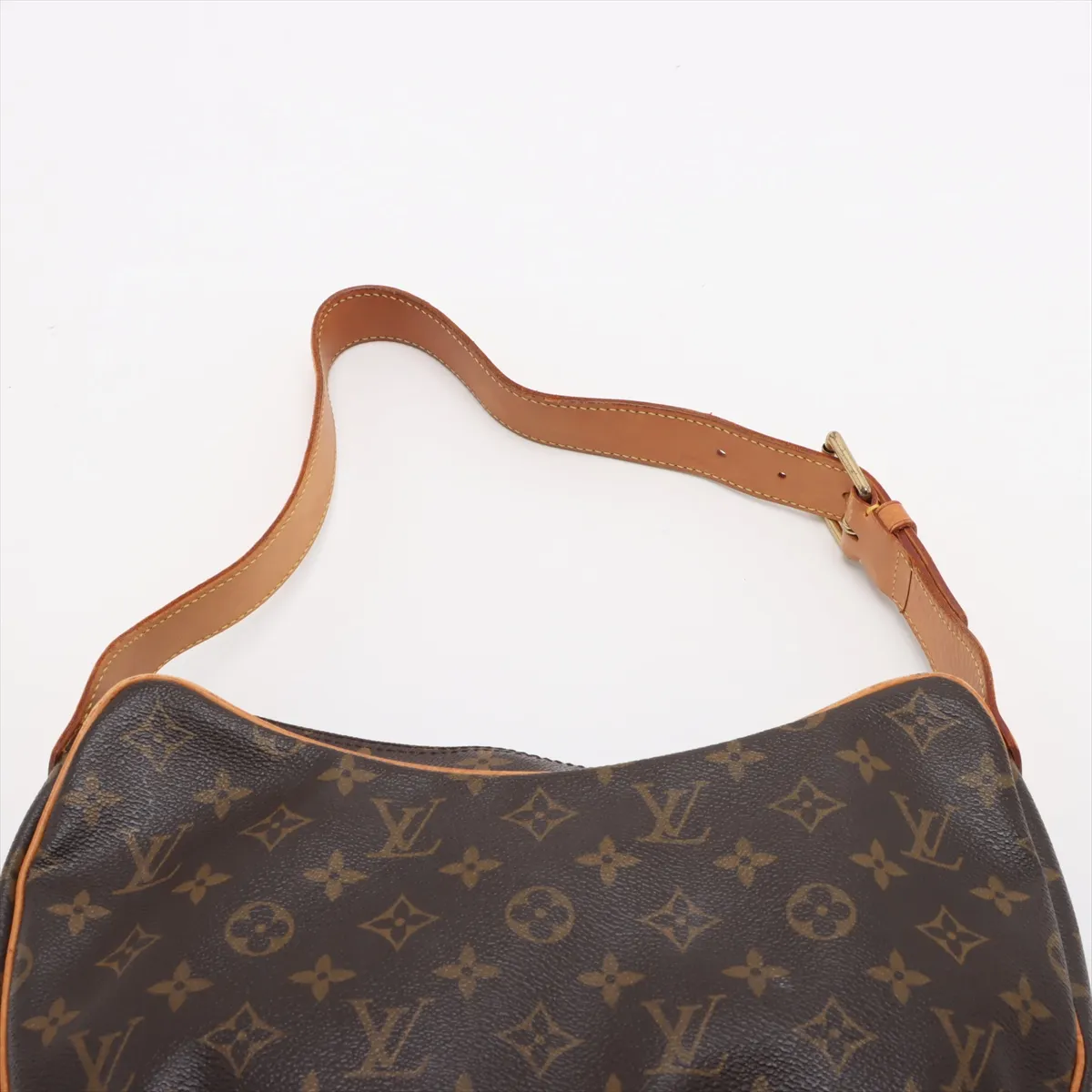 Monogram Croissant MM M51512 Serial Unclear Brown — view 6