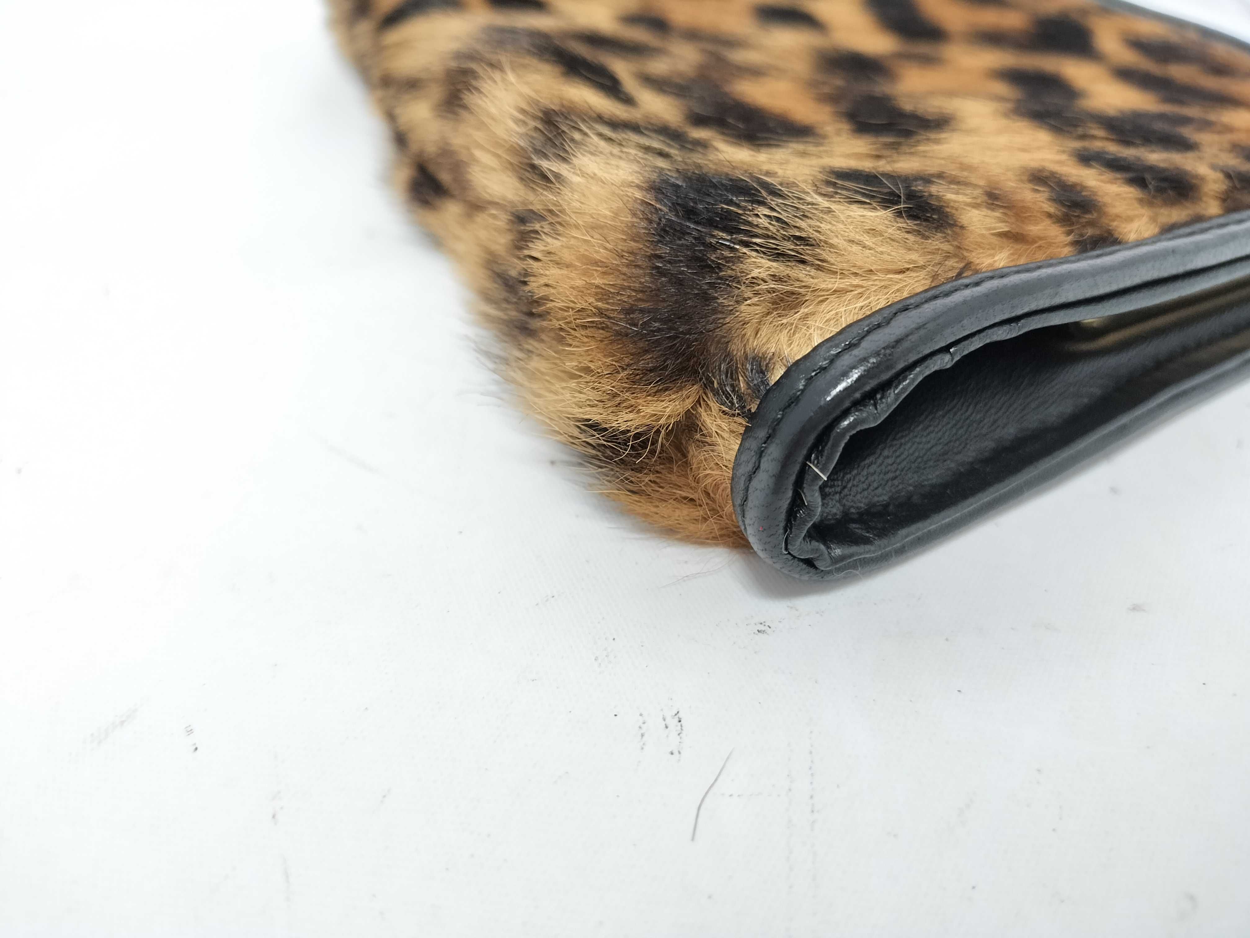 (Loewe) Calfskin Leopard Print Clasp Party Bag Handbag — view 7
