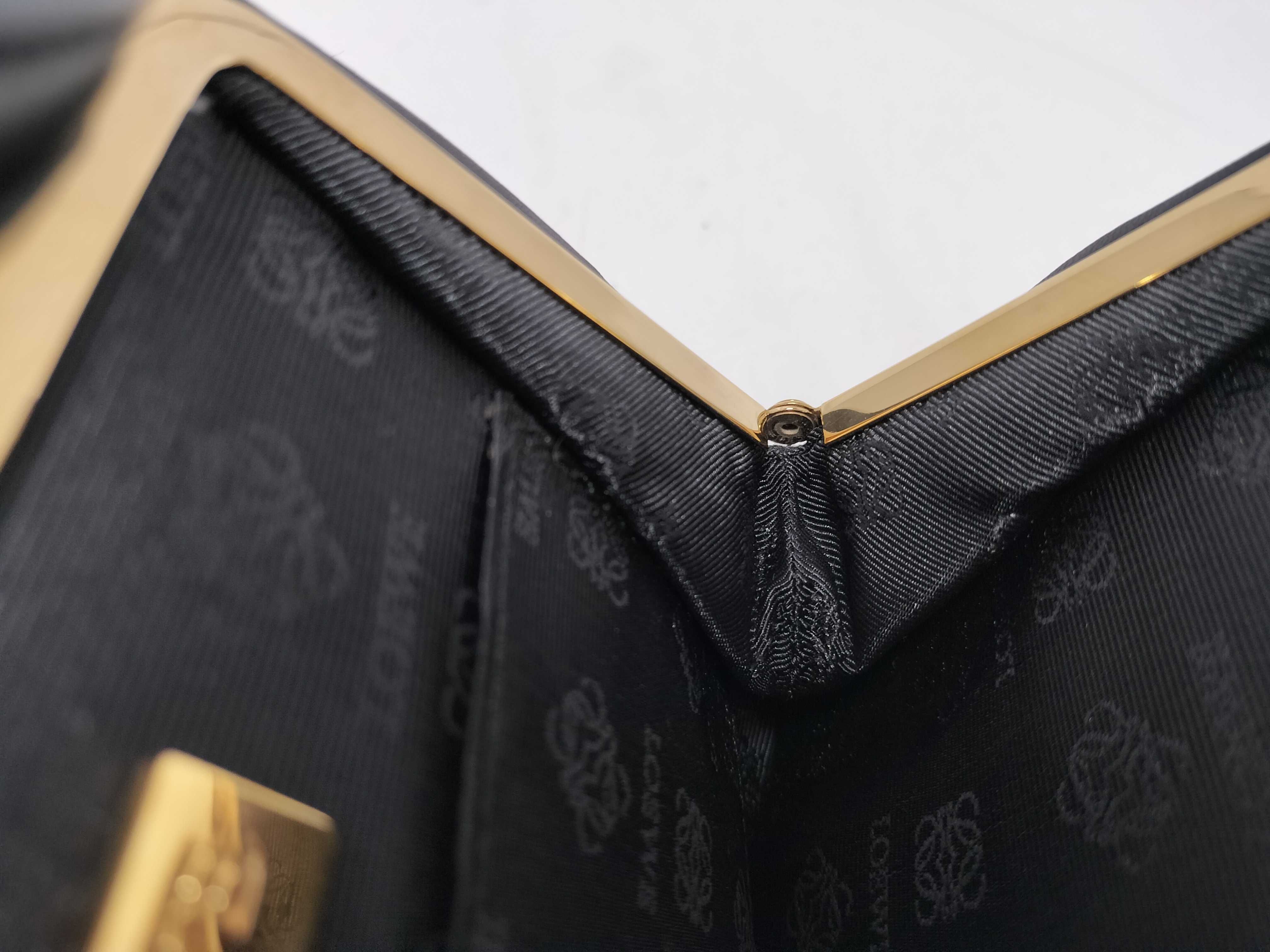 (Loewe) Calfskin Leopard Print Clasp Party Bag Handbag — view 10