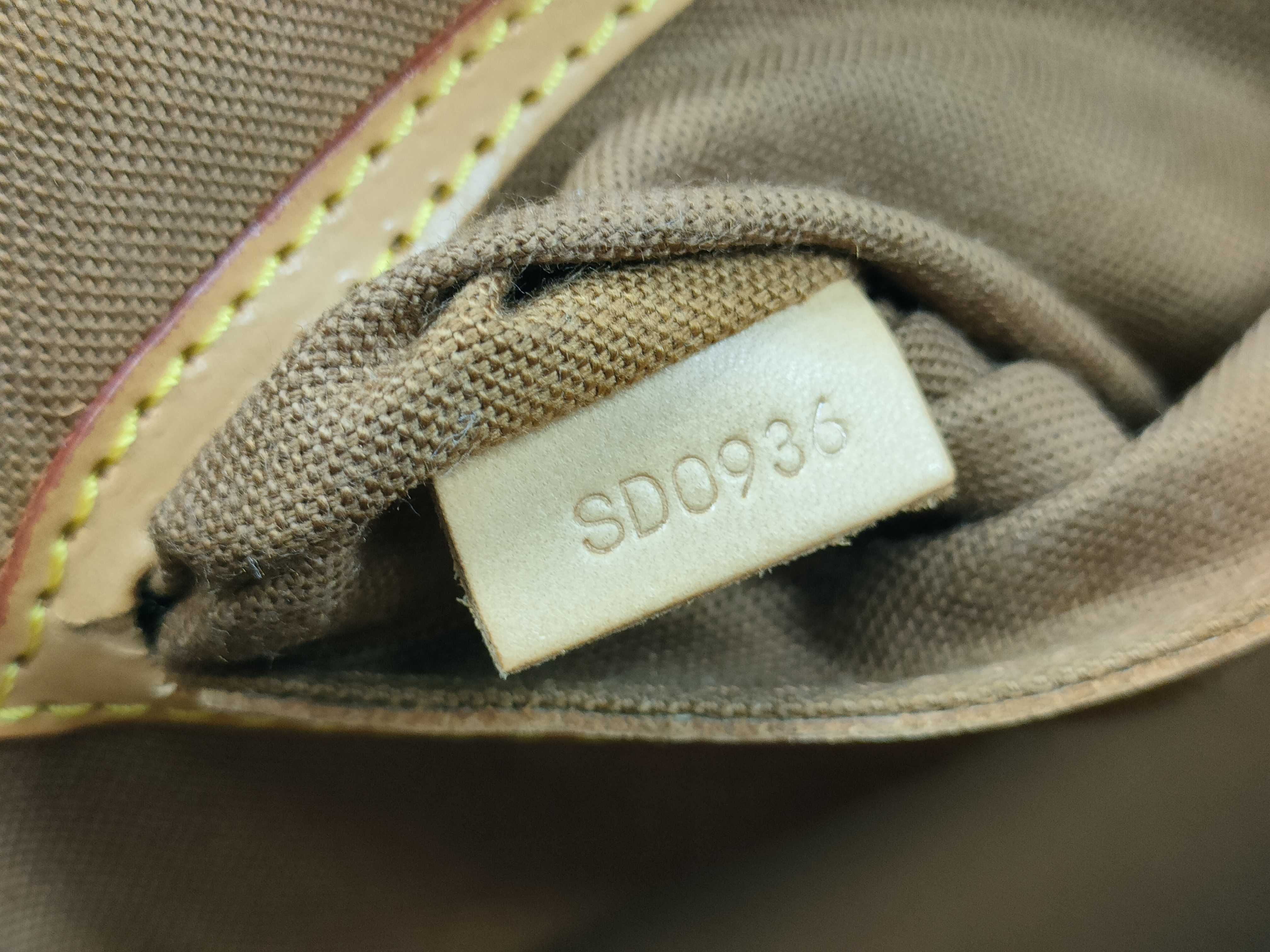 Monogram Alma M51130 SD0936 Handbag — view 15