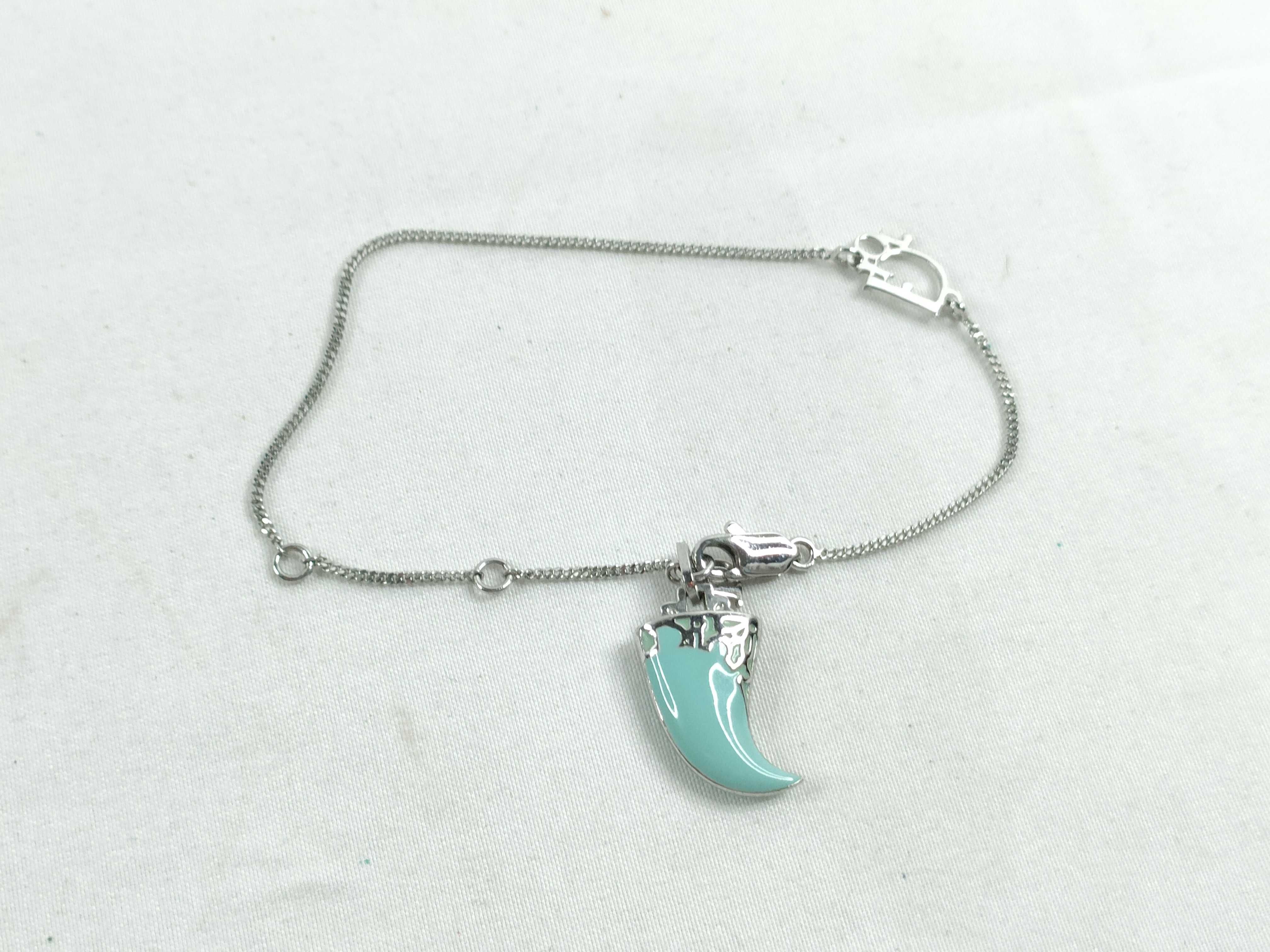 fang motif light blue bracelet (bracelet/bangle)