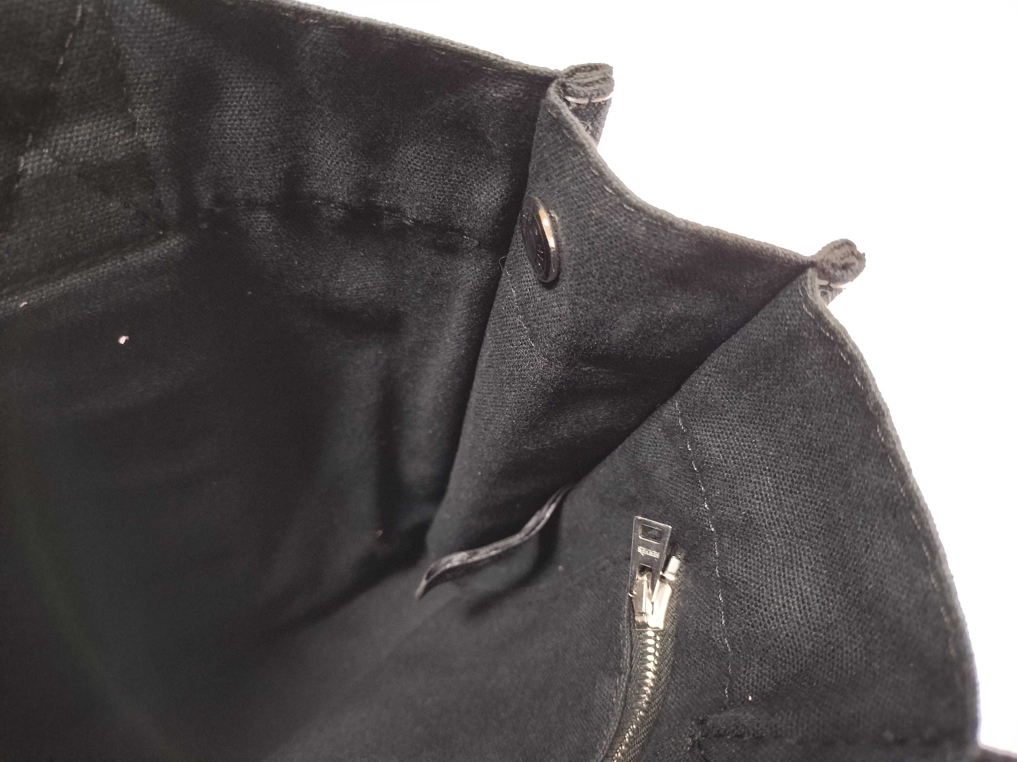 Fourre-Tout PM Tote Bag — view 9
