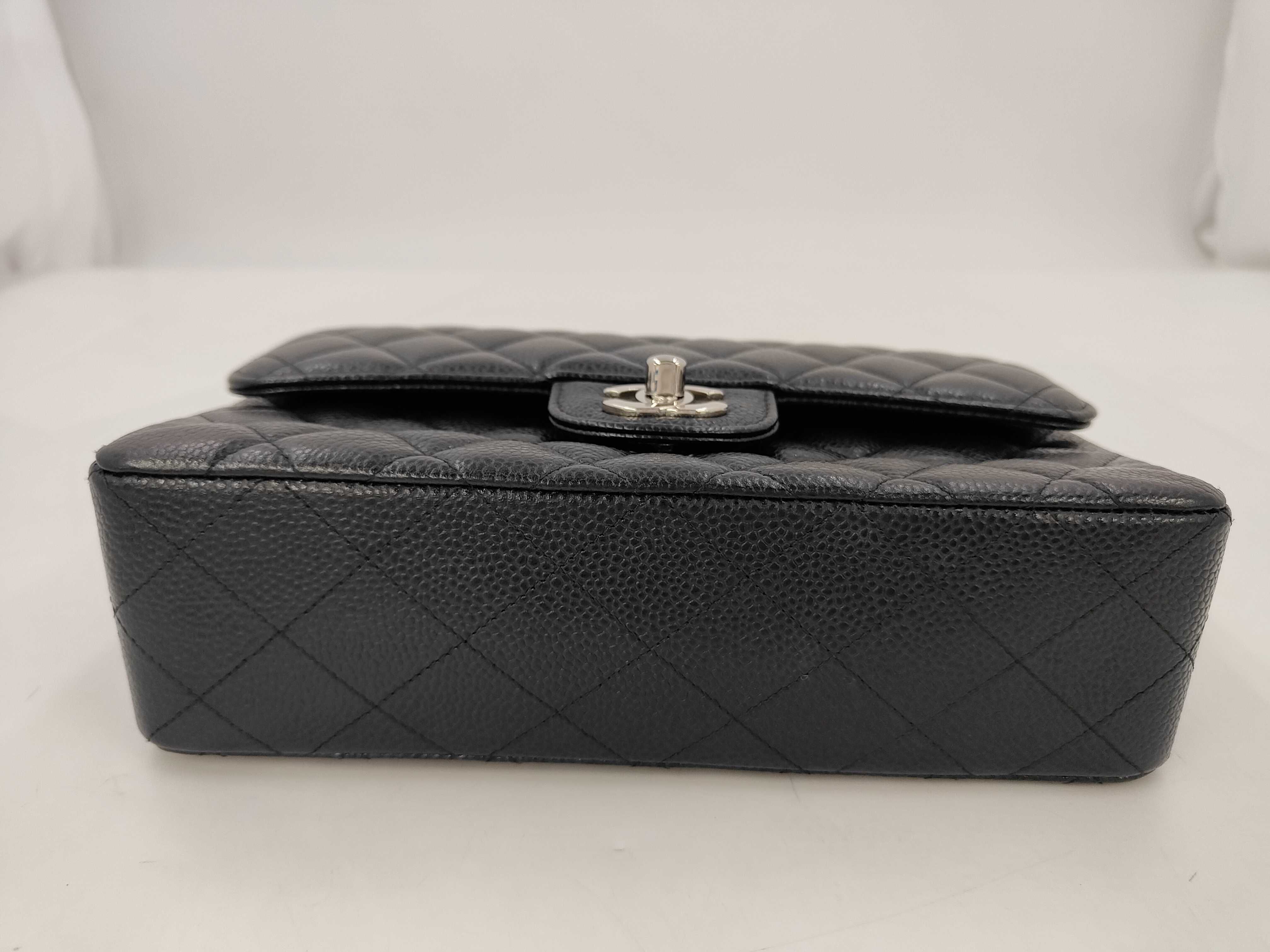 W-Flap 23 Chain Shoulder Bag, Matelassé Caviar Leather, Black, SS Shoulder Bag — view 3