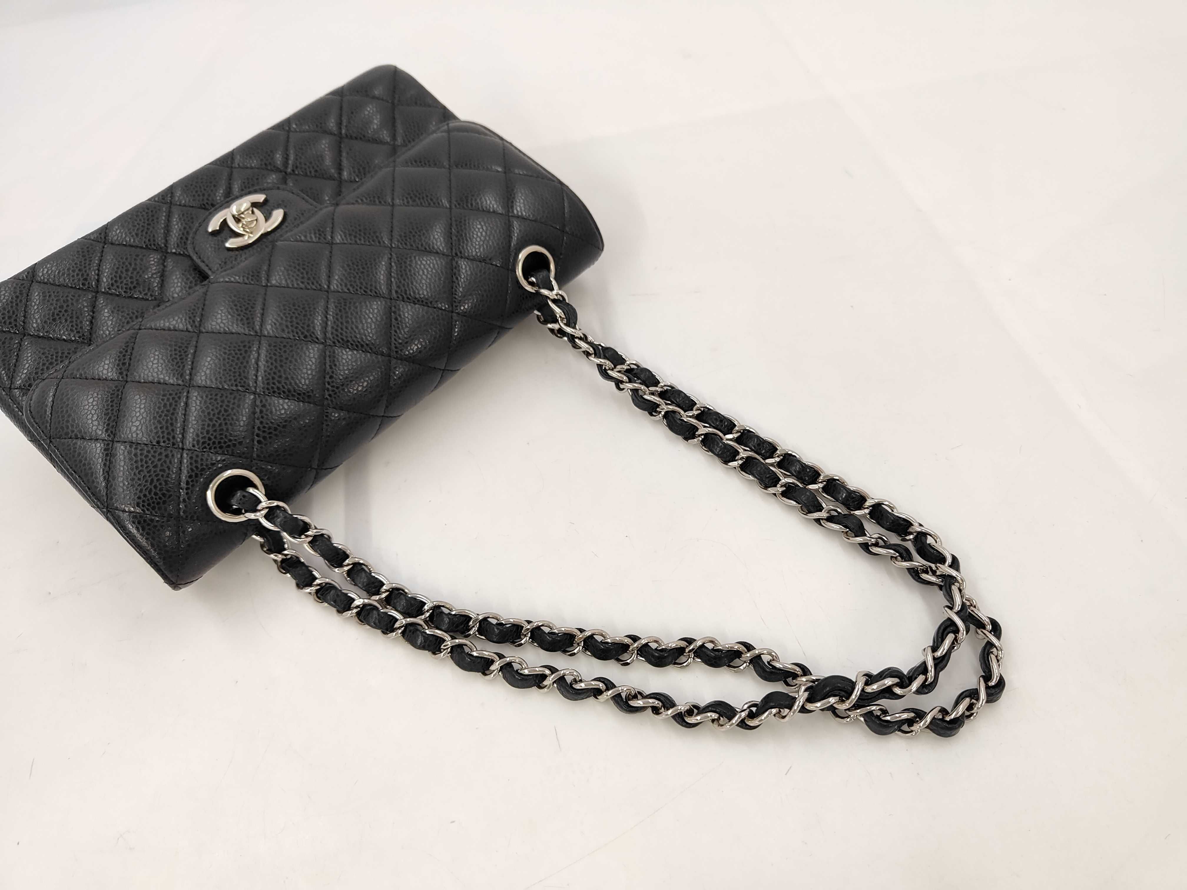 W-Flap 23 Chain Shoulder Bag, Matelassé Caviar Leather, Black, SS Shoulder Bag — view 5