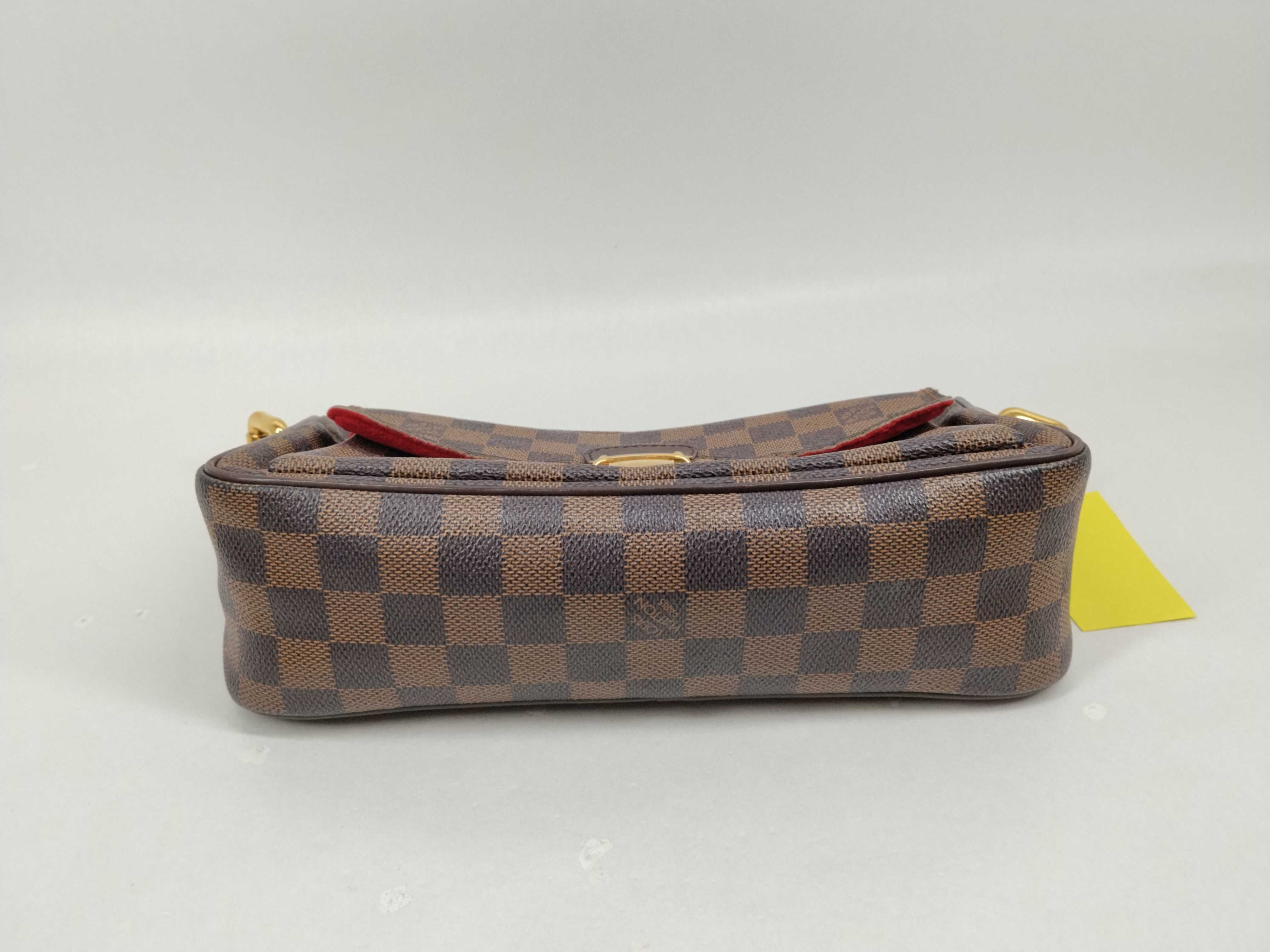Damier N60006 Damier Lavello GM Shoulder Bag with Shoulder Strap — view 7
