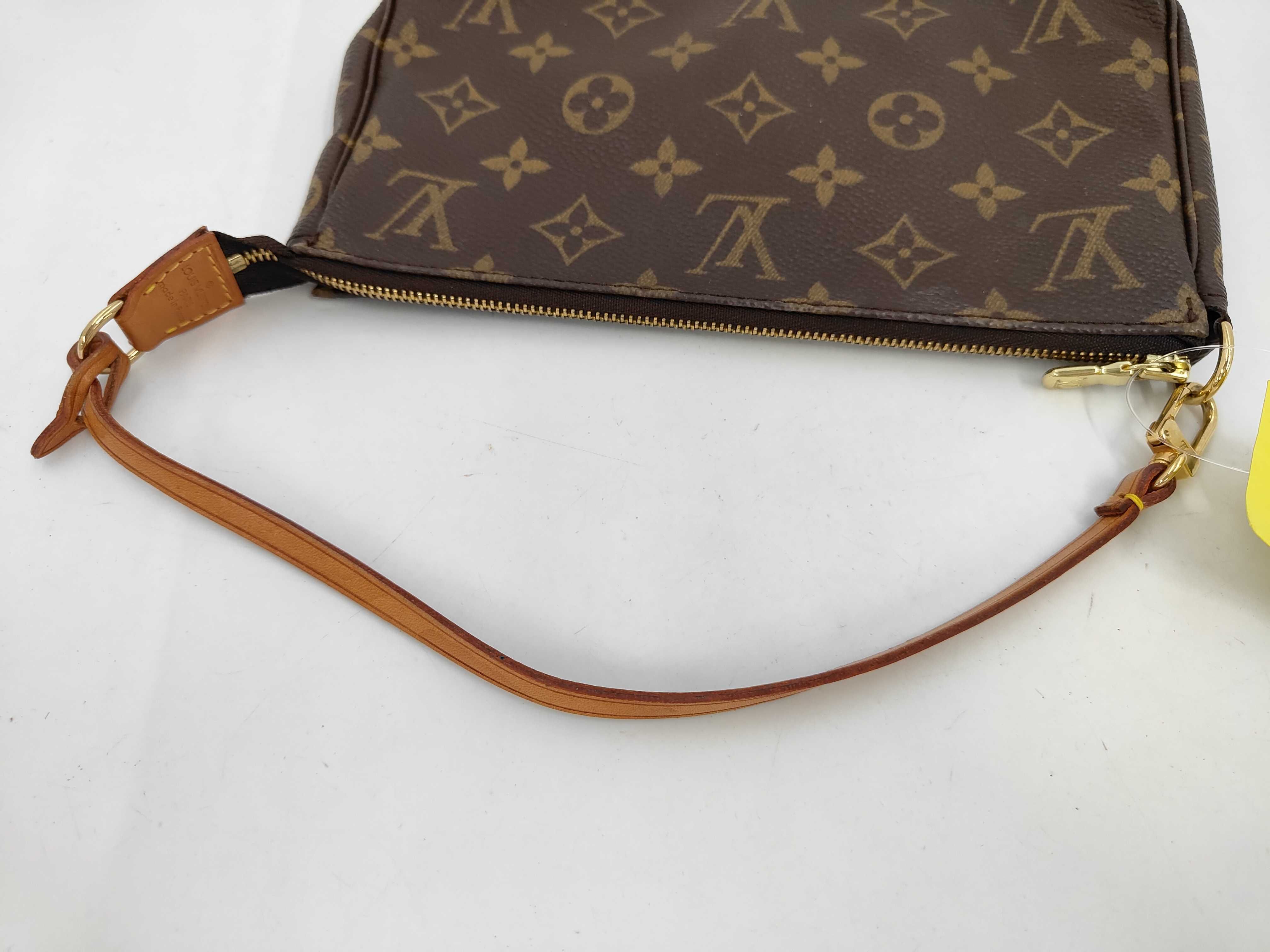 Monogram M51980 Pochette Accessoires Handbag — view 5
