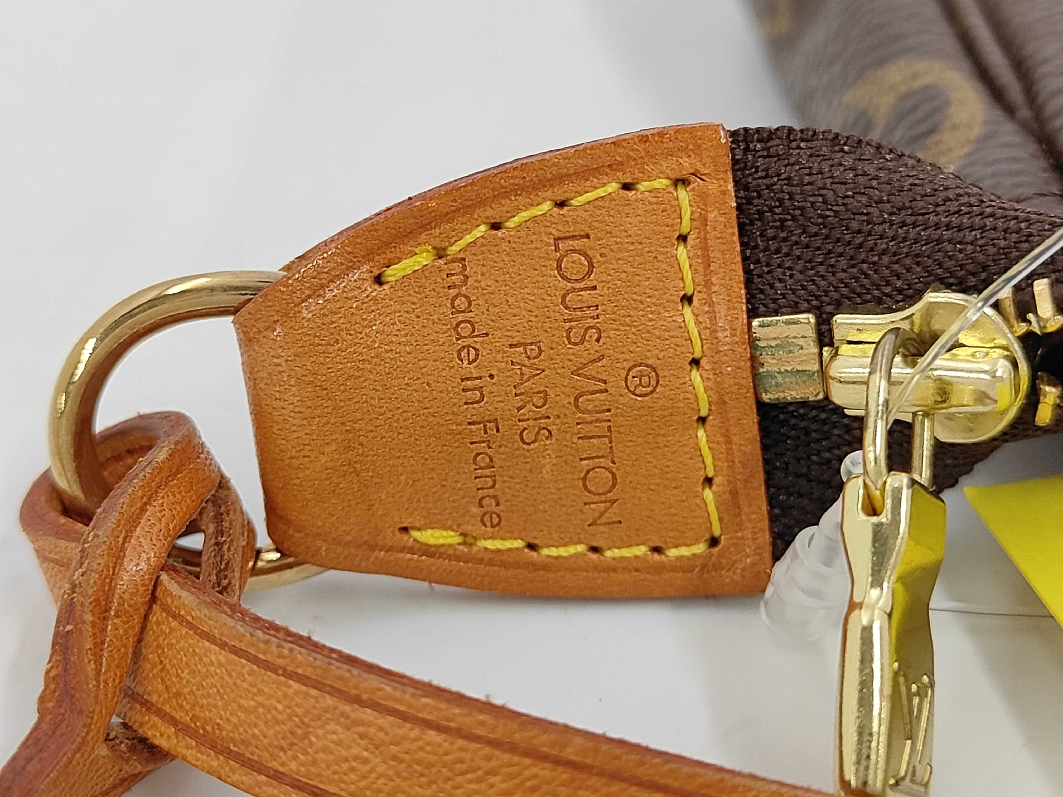 Monogram M51980 Pochette Accessoires Handbag — view 9
