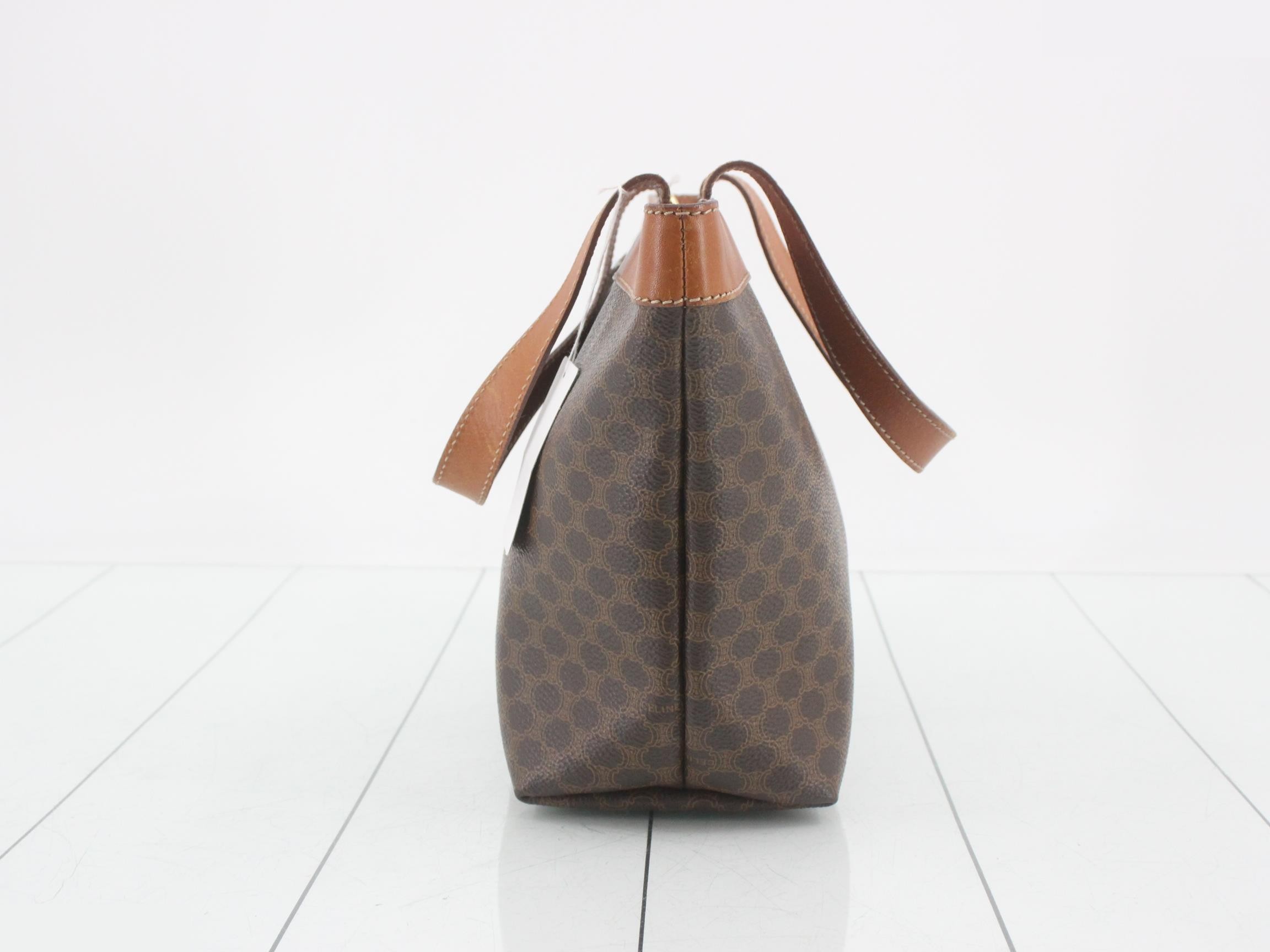handbag — view 3