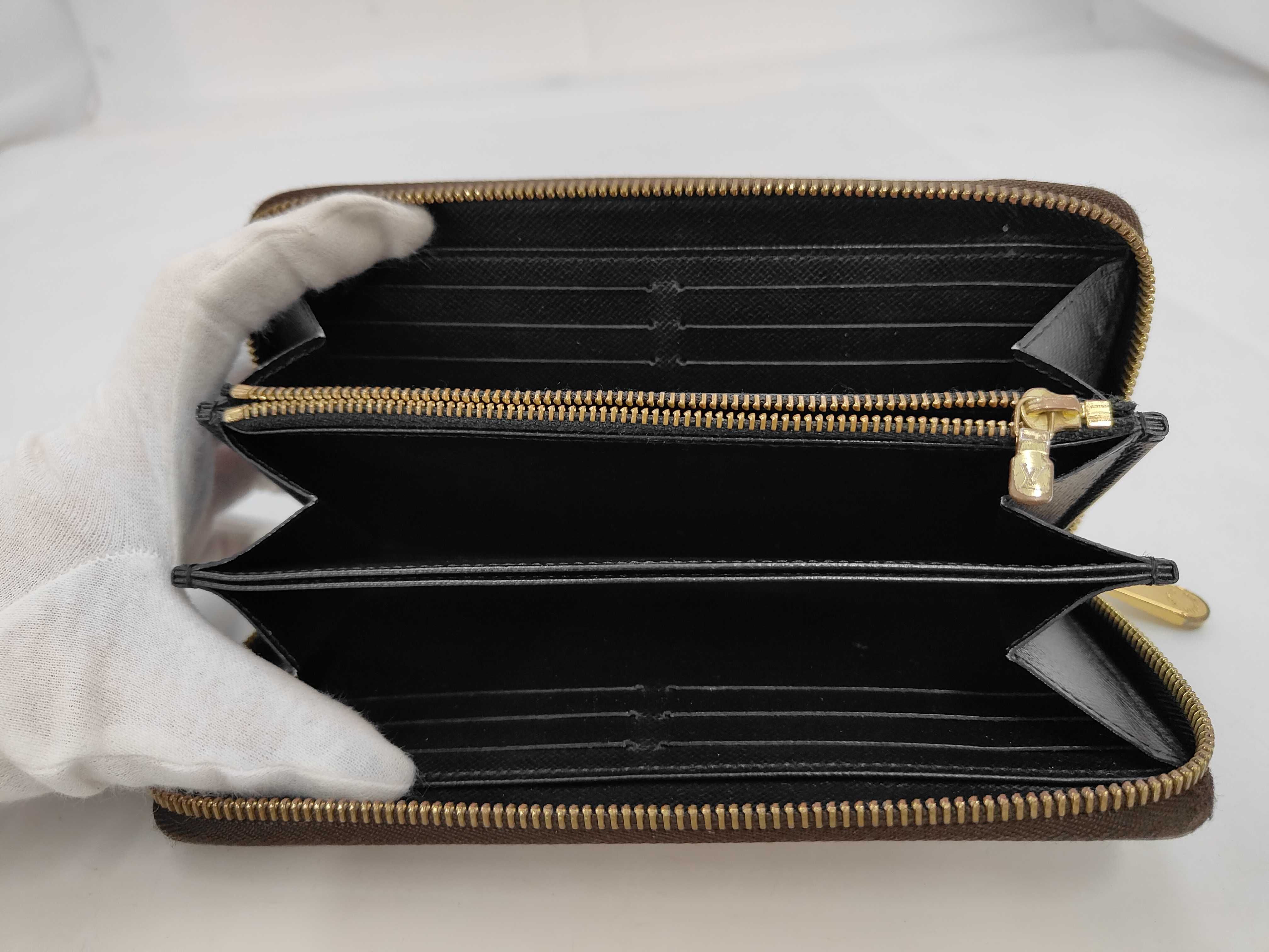 M69353 Giant Monogram Reverse Zippy Wallet Round Zipper Long Wallet (Odor) — view 7