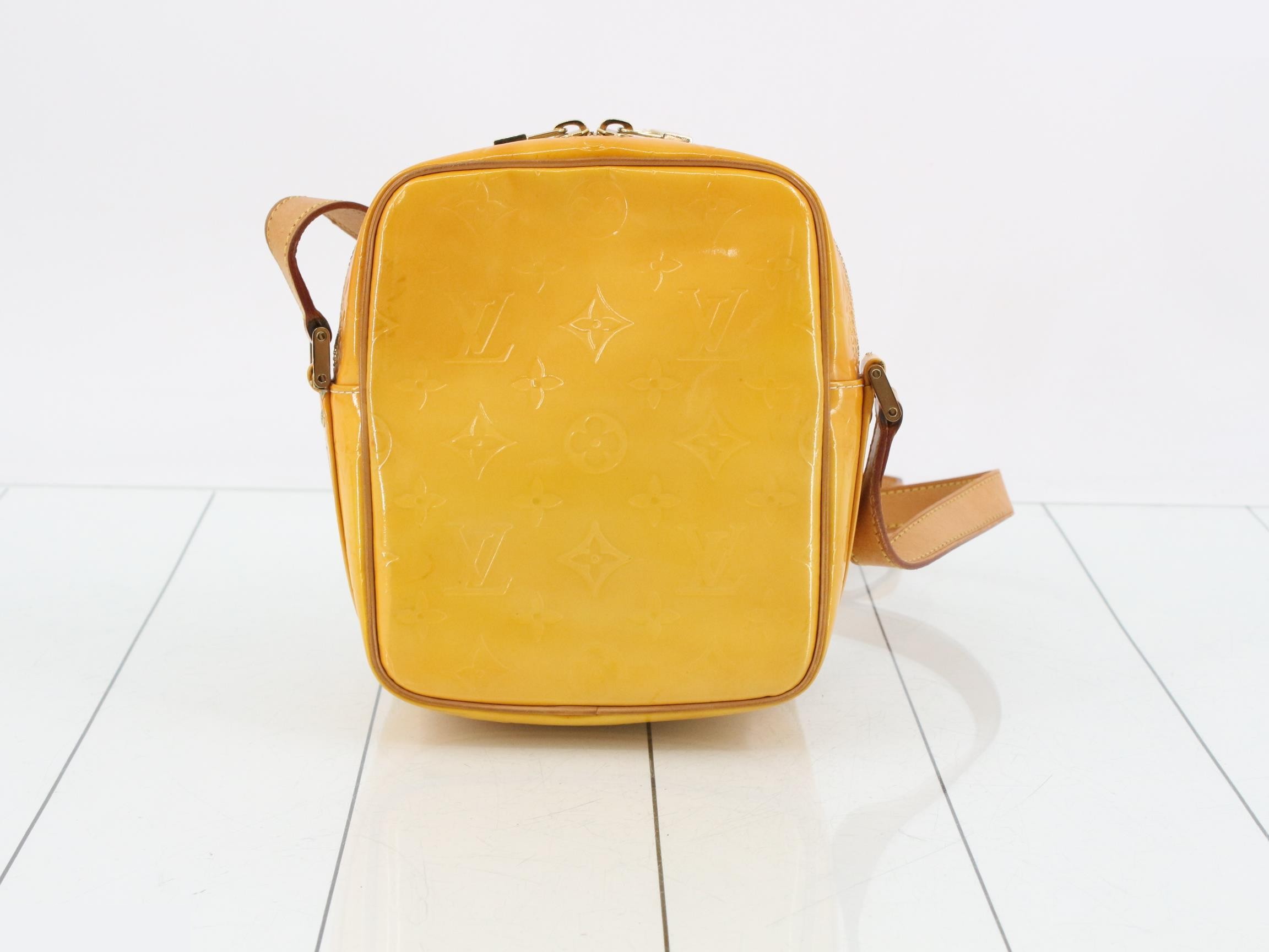 Worcester Lime Yellow — view 2
