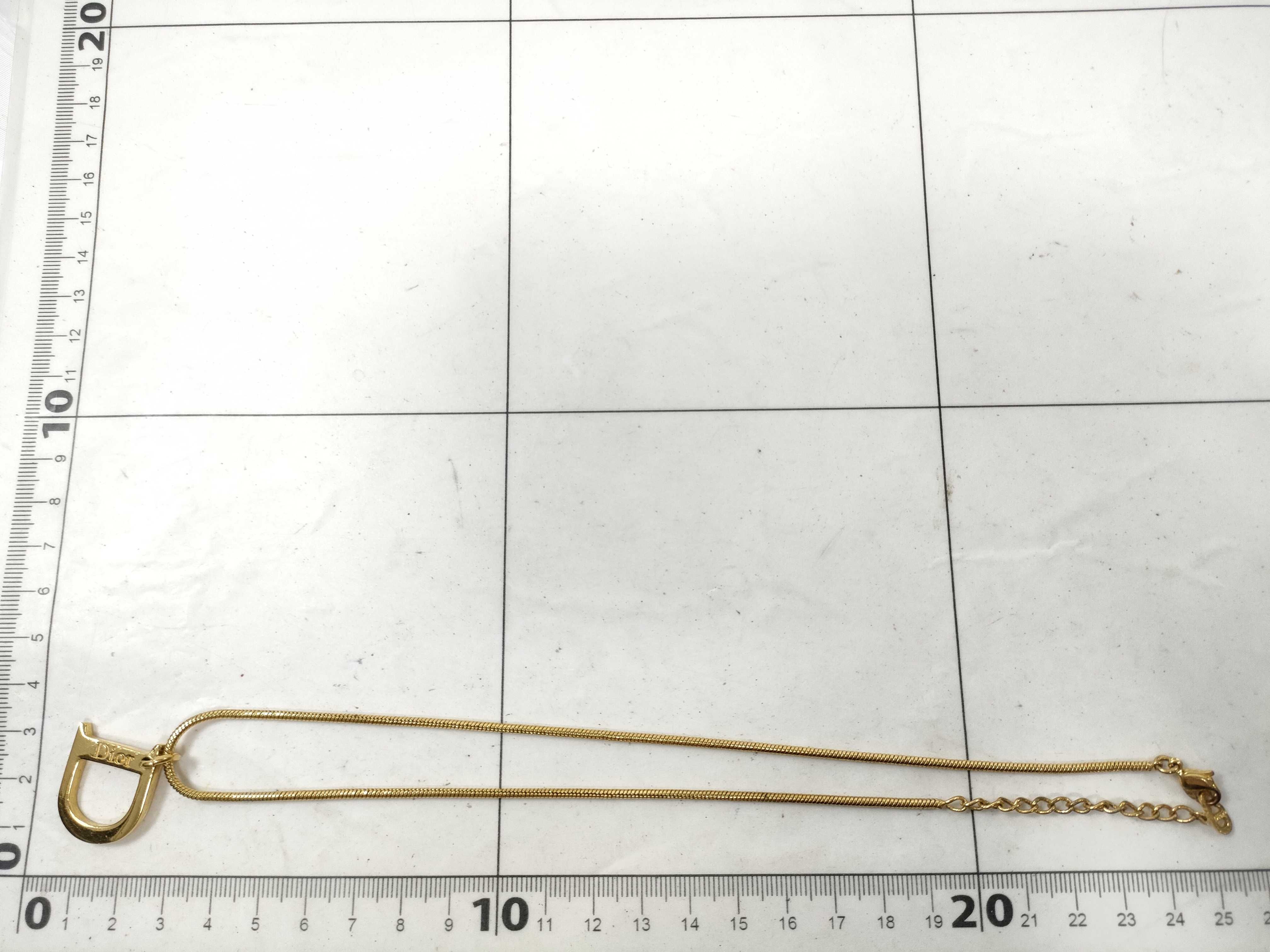 D logo necklace — view 8
