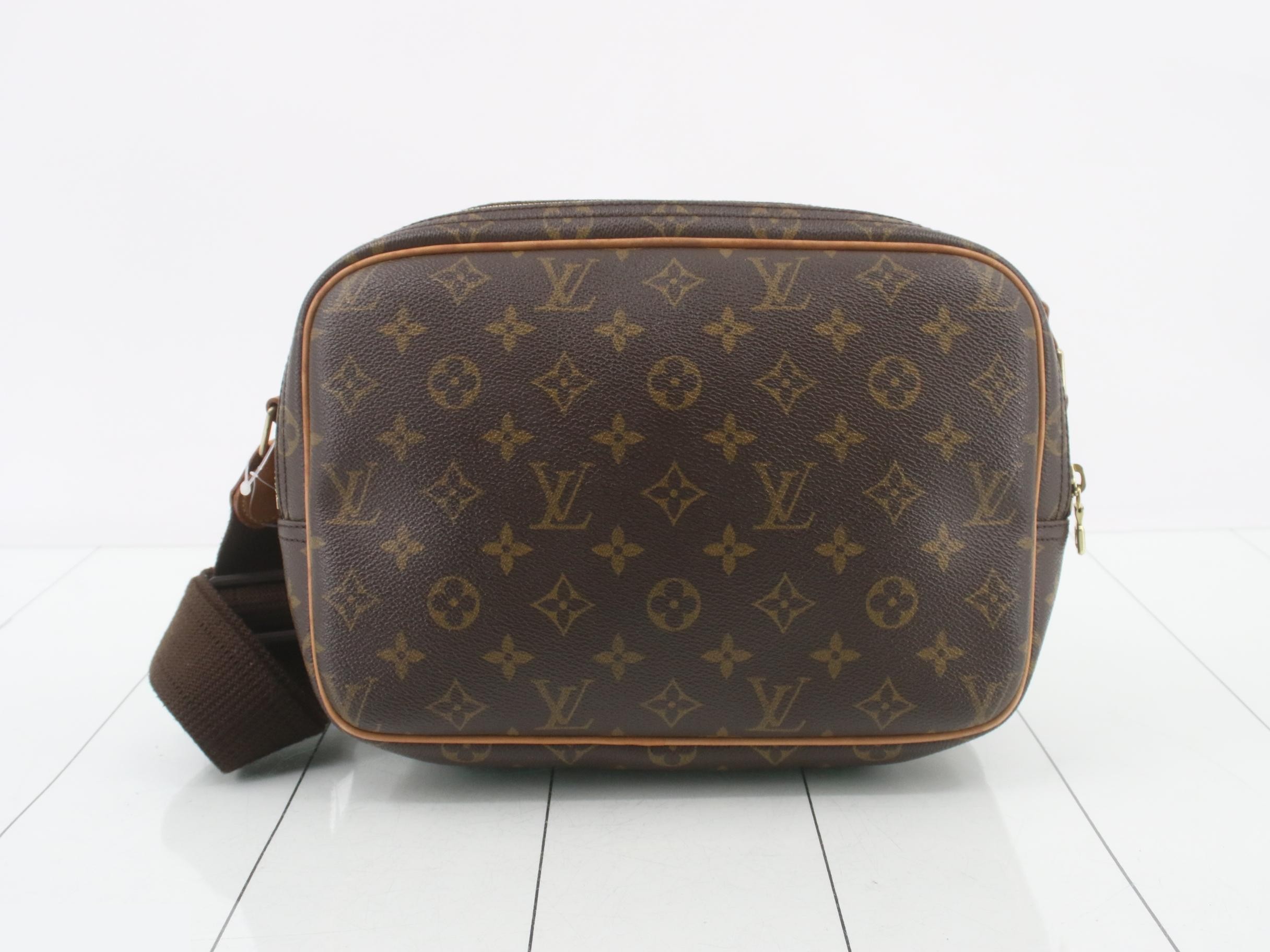 Reporter GM Monogram Shoulder Bag, W31 x H22 cm — view 2