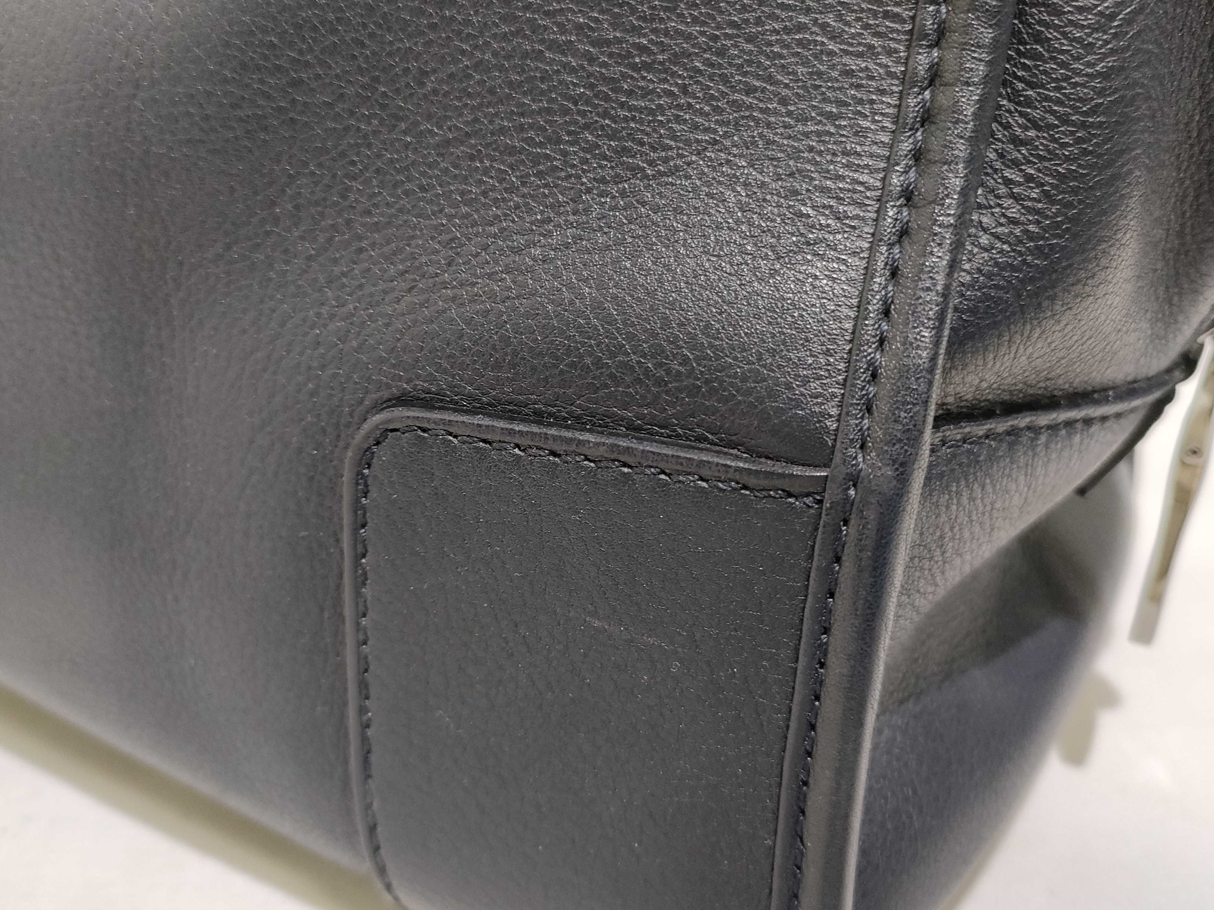 Amazona 36 Anagram Handbag with Padlock — view 14