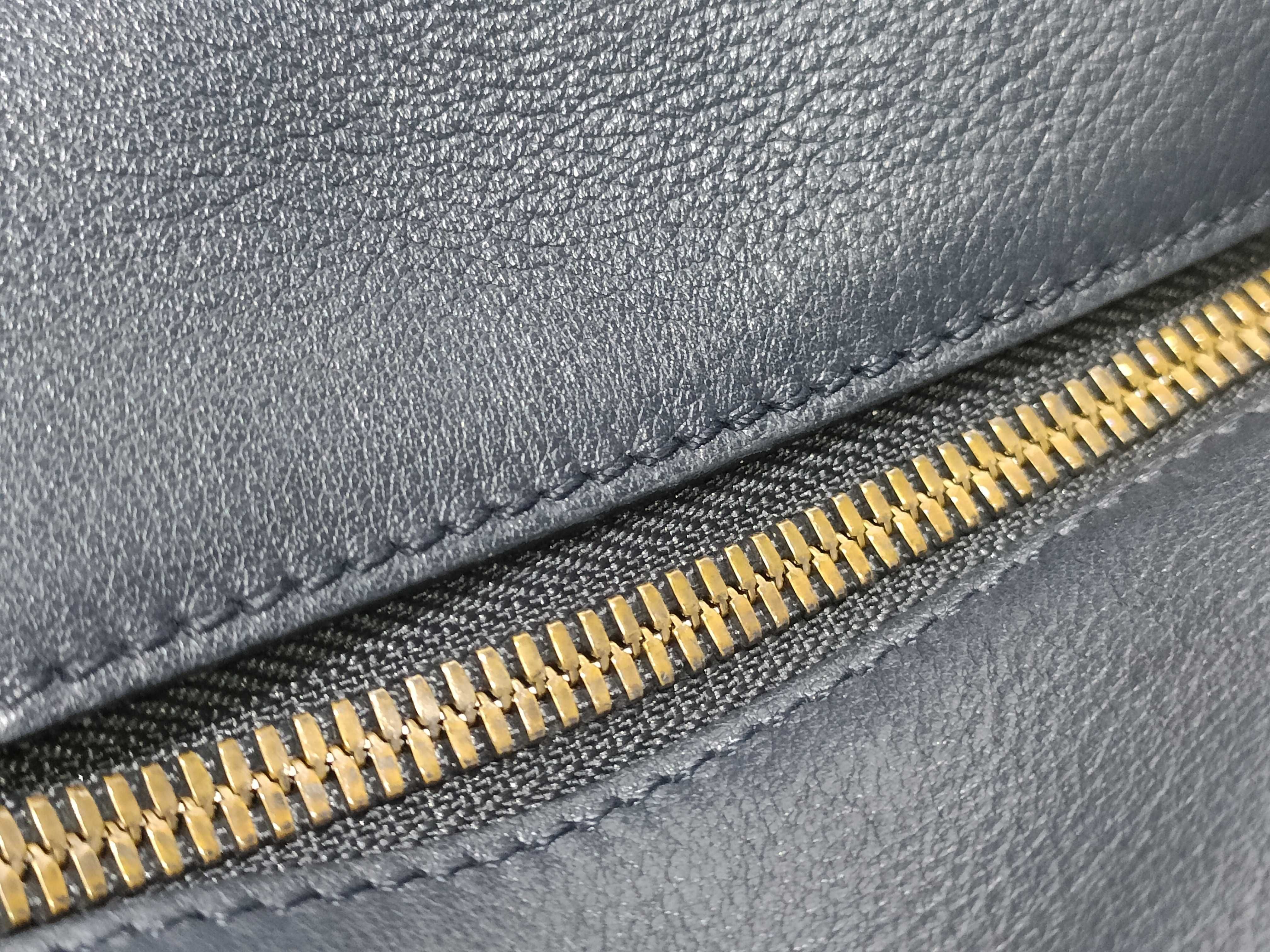 Amazona 36 Anagram Handbag with Padlock — view 8