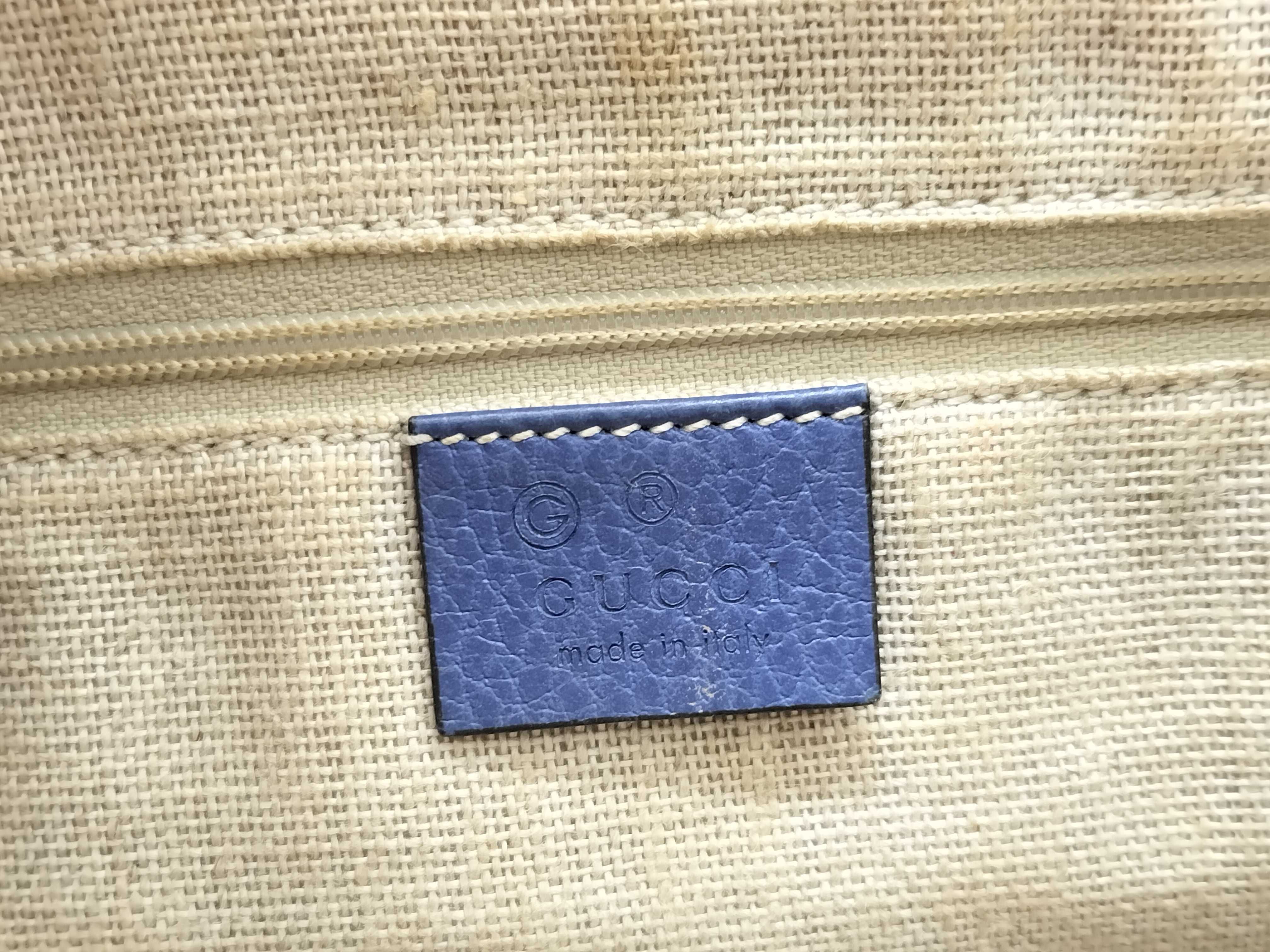 Interlocking G Leather Blue Handbag — view 12