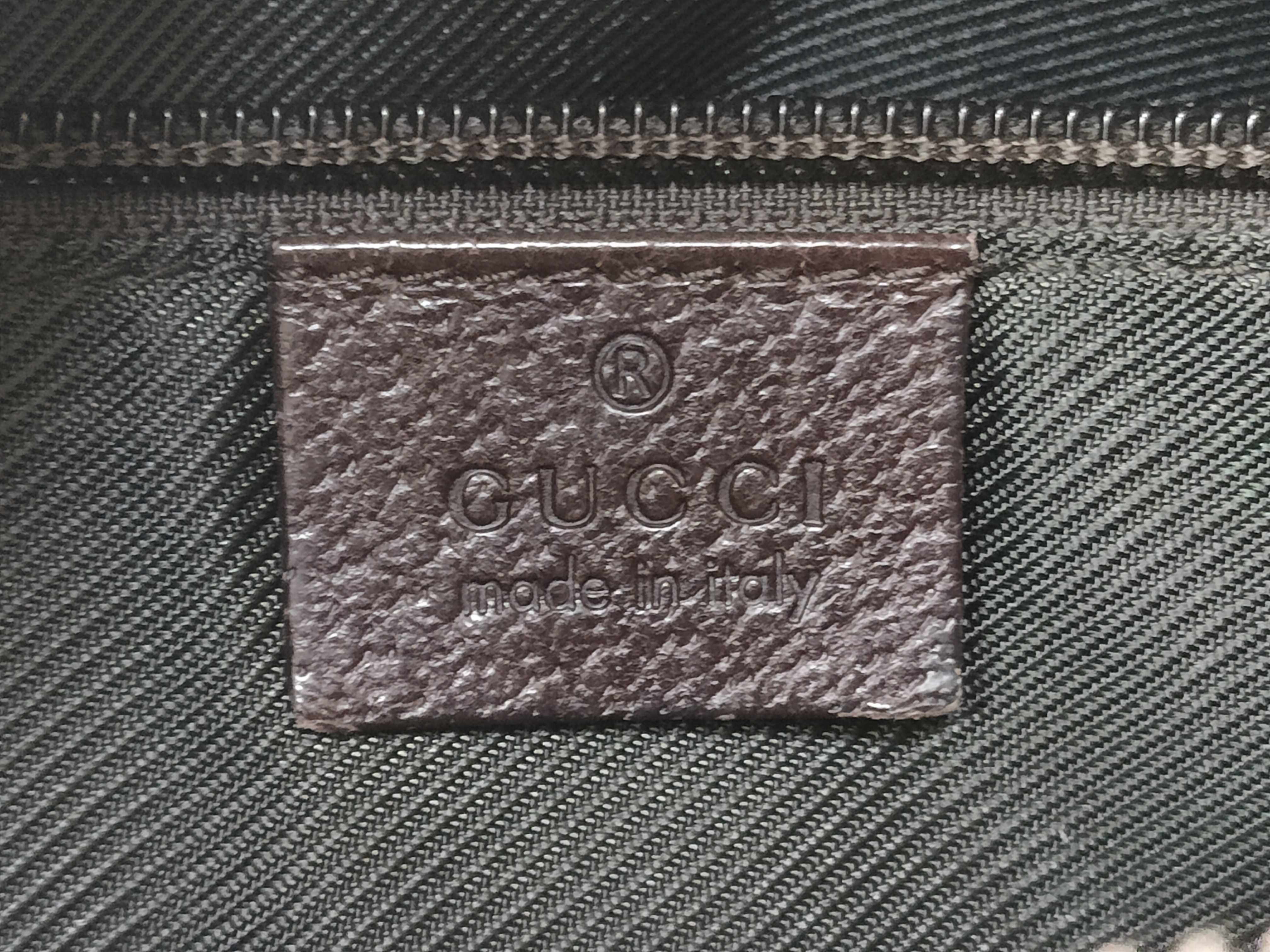 GG Canvas Shoulder Bag — view 12