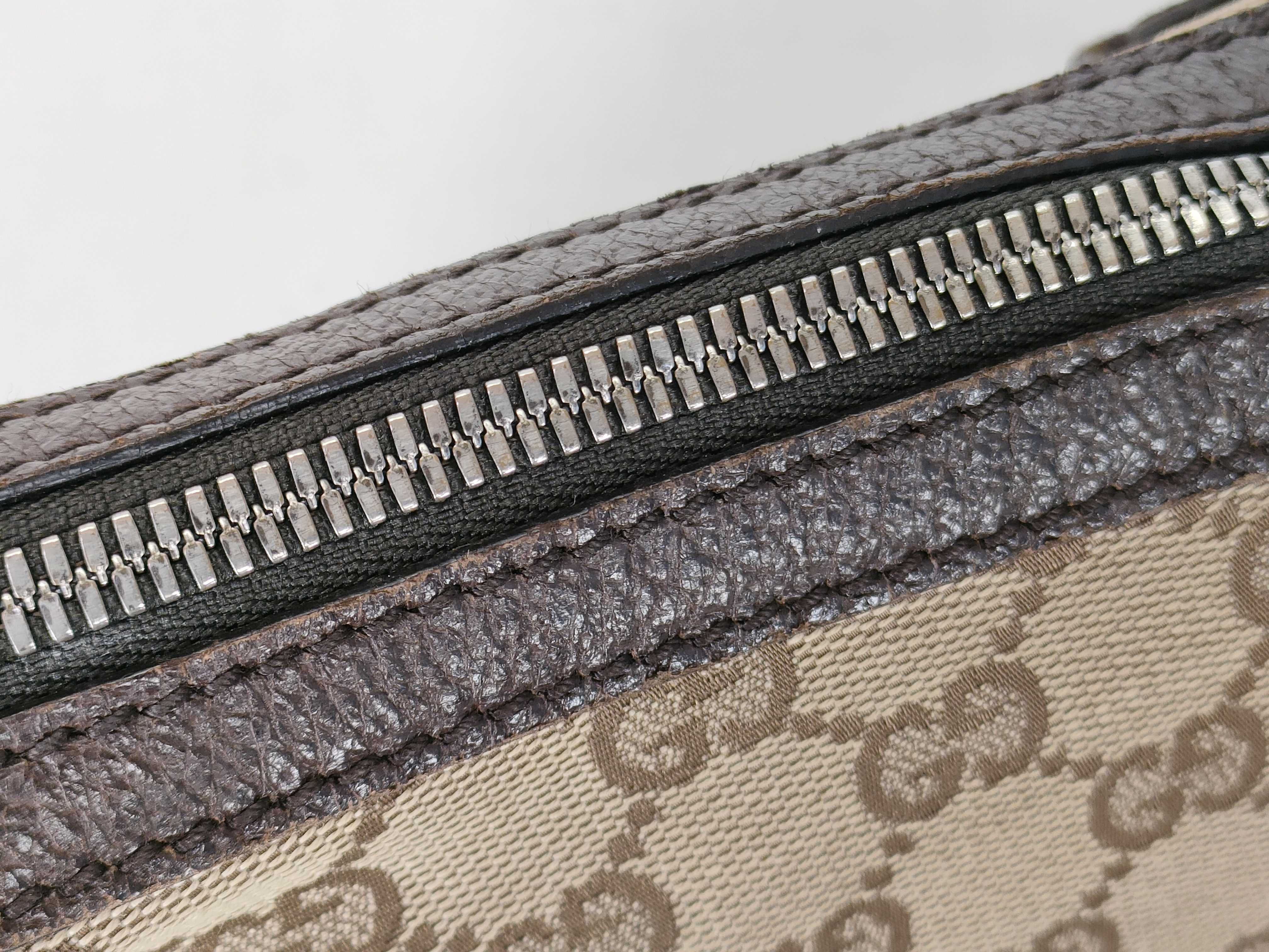 GG Canvas Shoulder Bag — view 6