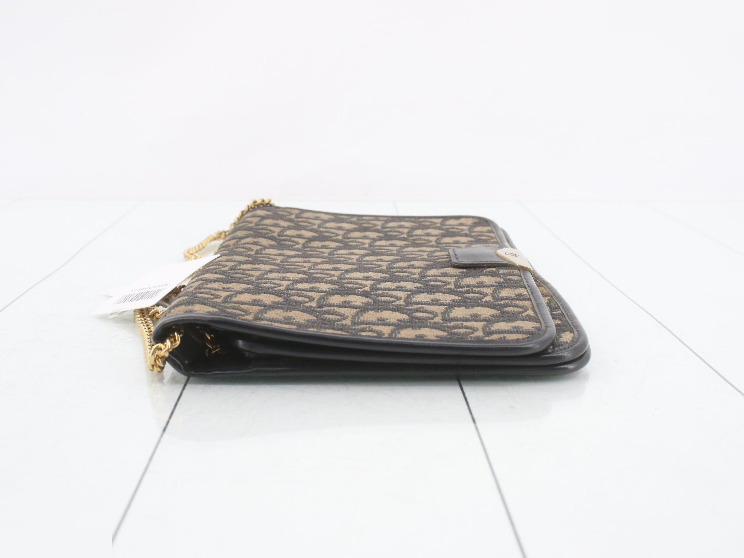 Shoulder bag — view 4