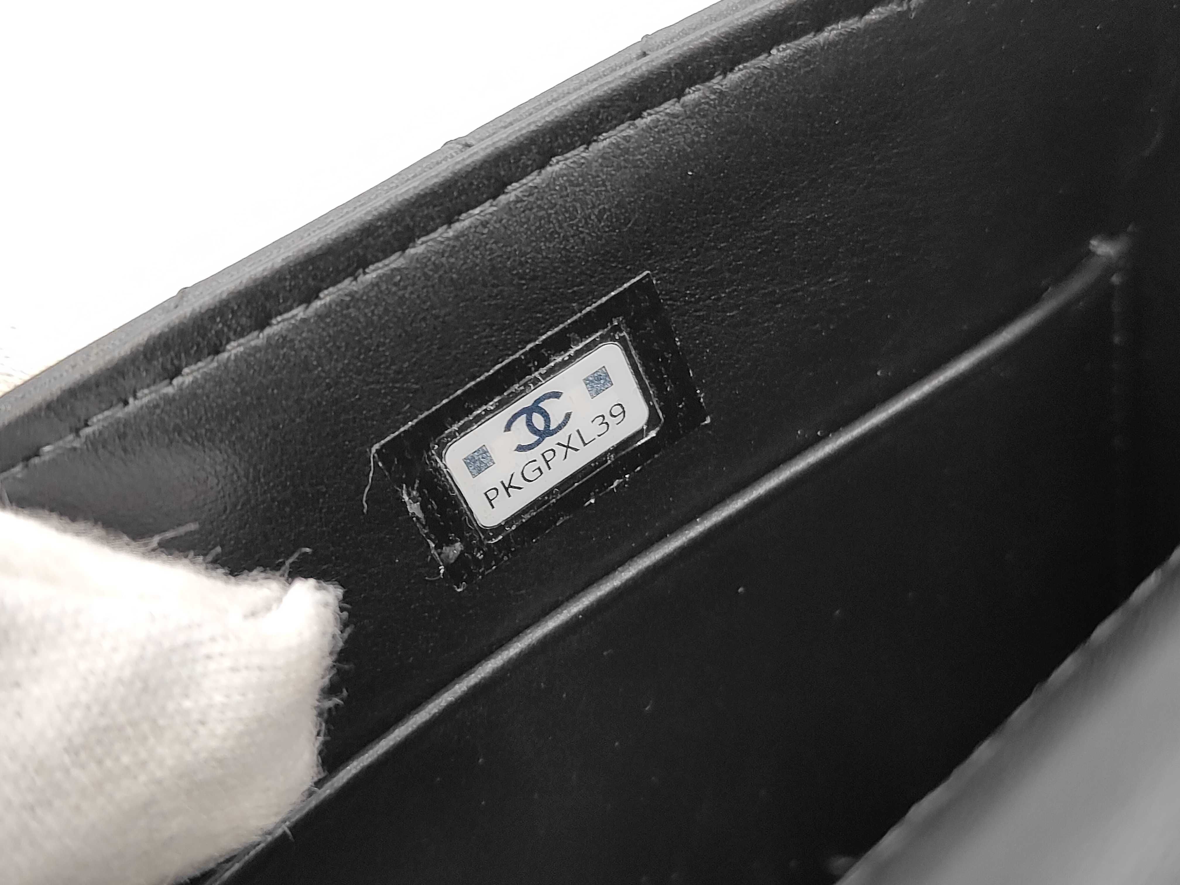 Matelassé Coco Handle Shoulder Bag — view 11