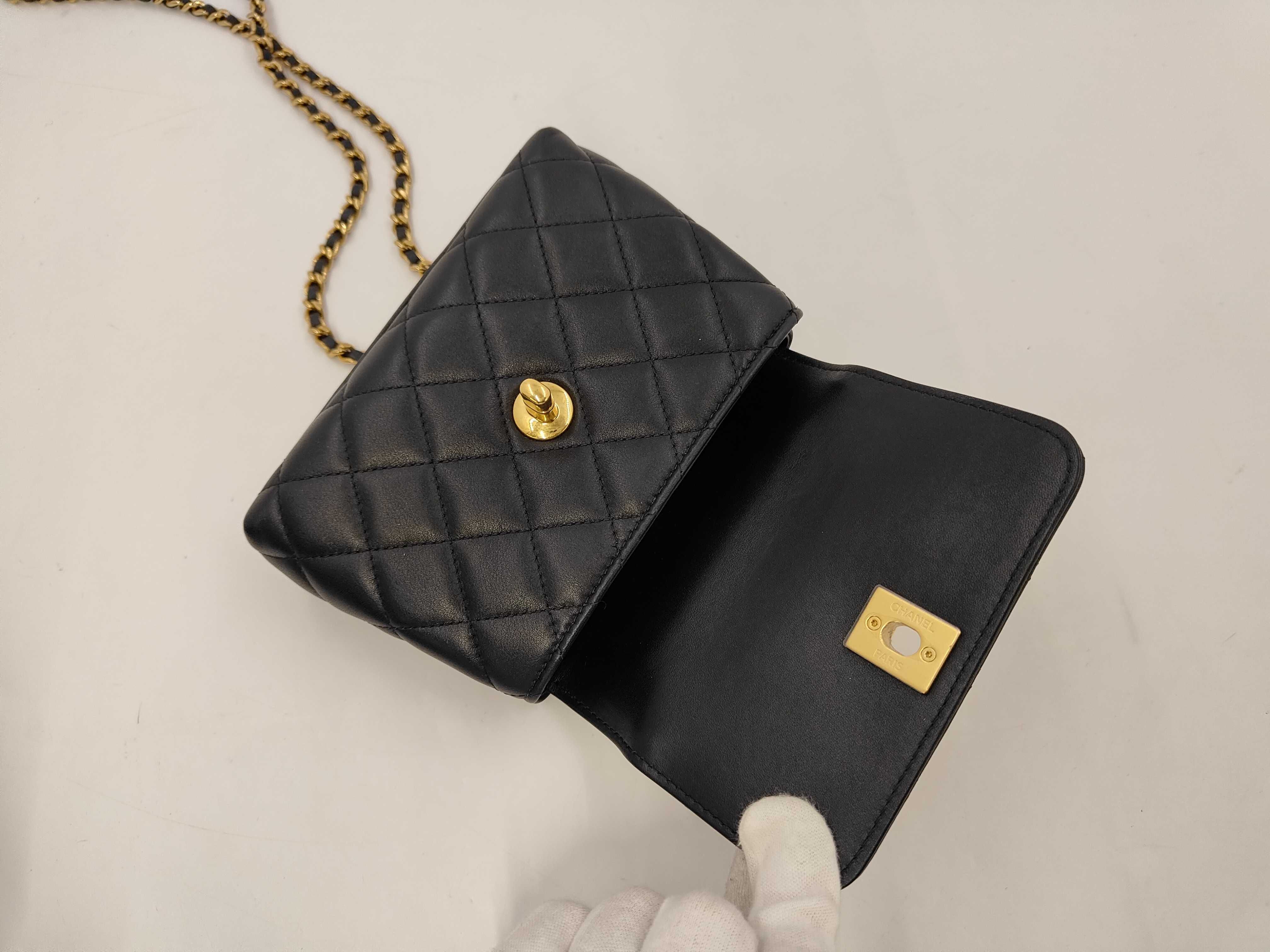 Matelassé Coco Handle Shoulder Bag — view 8