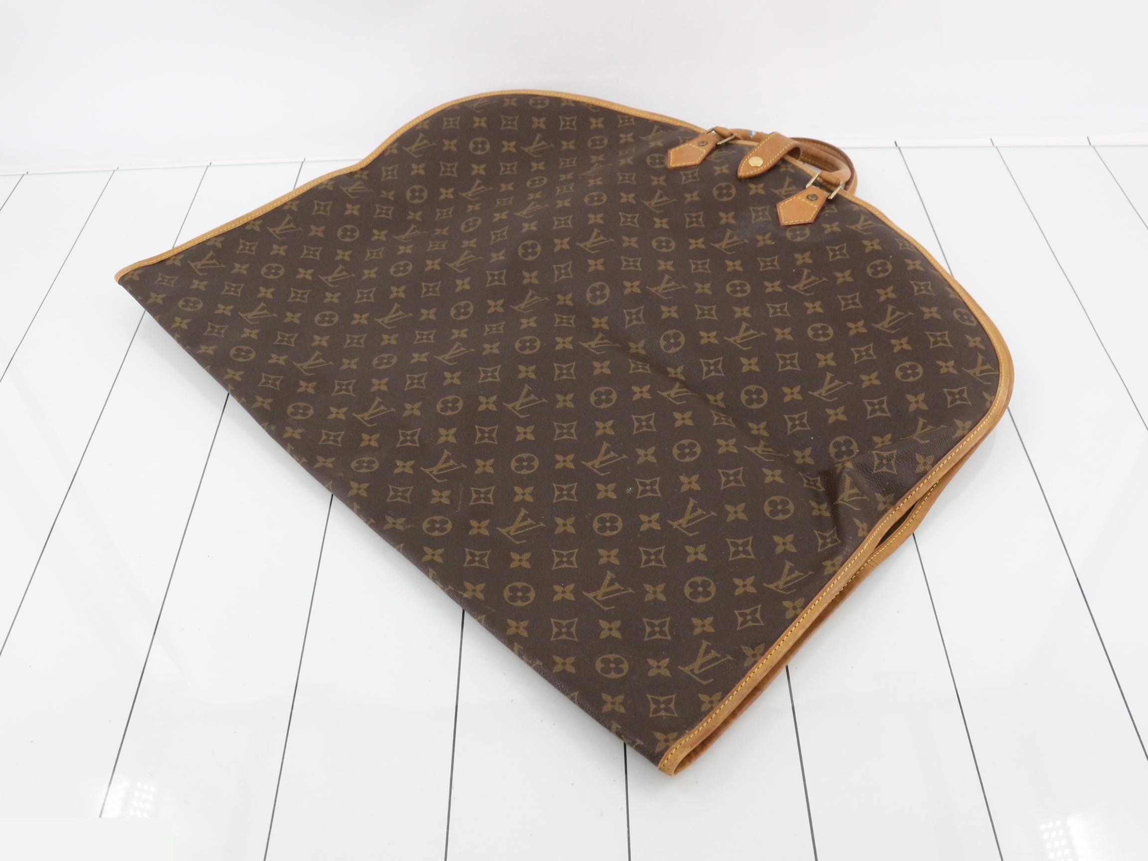Garment Case Usporte Aby — view 2