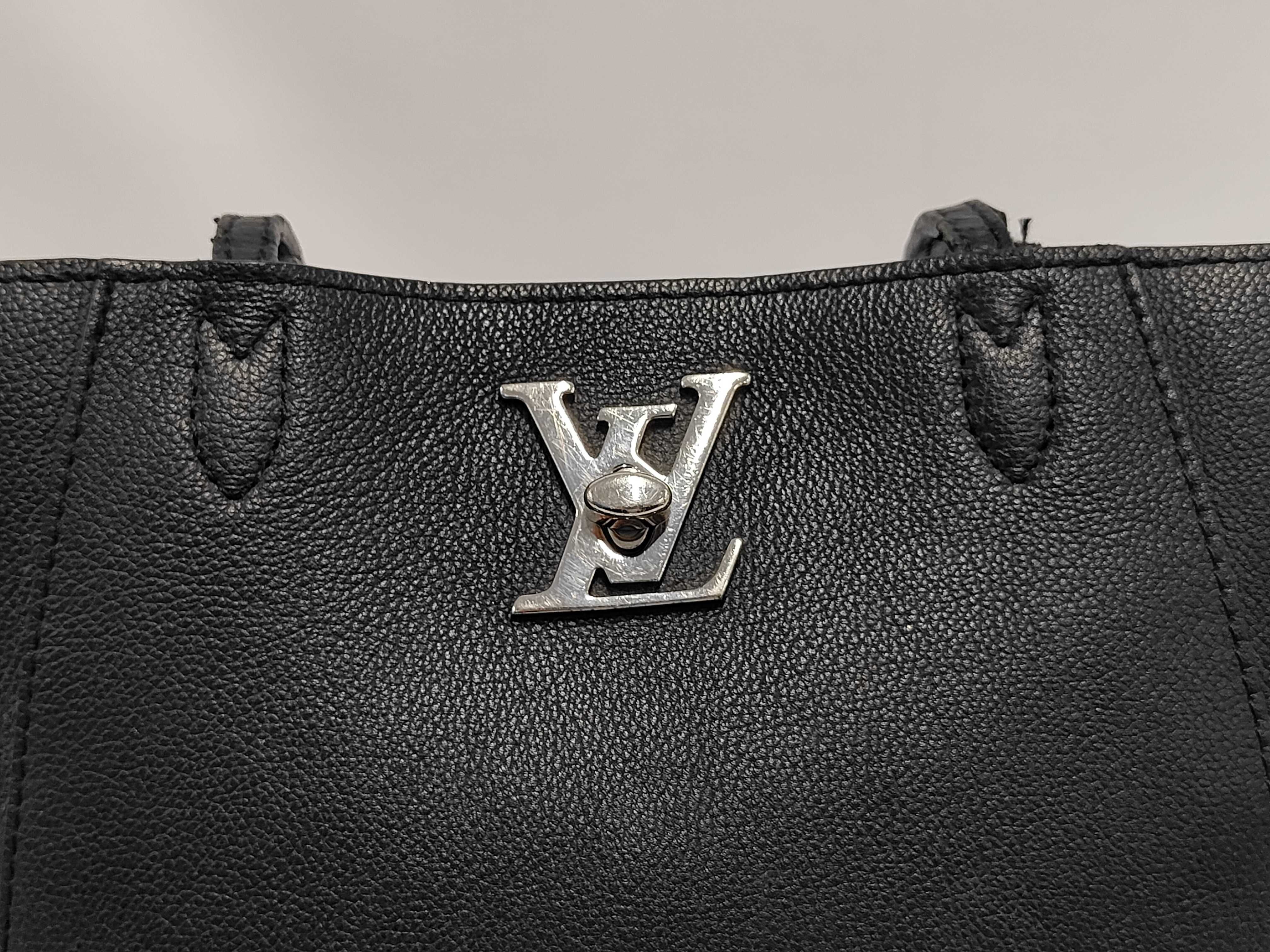 Taurillon Tote Bag Lockme Cabas Black M42291 Tote Bag — view 8