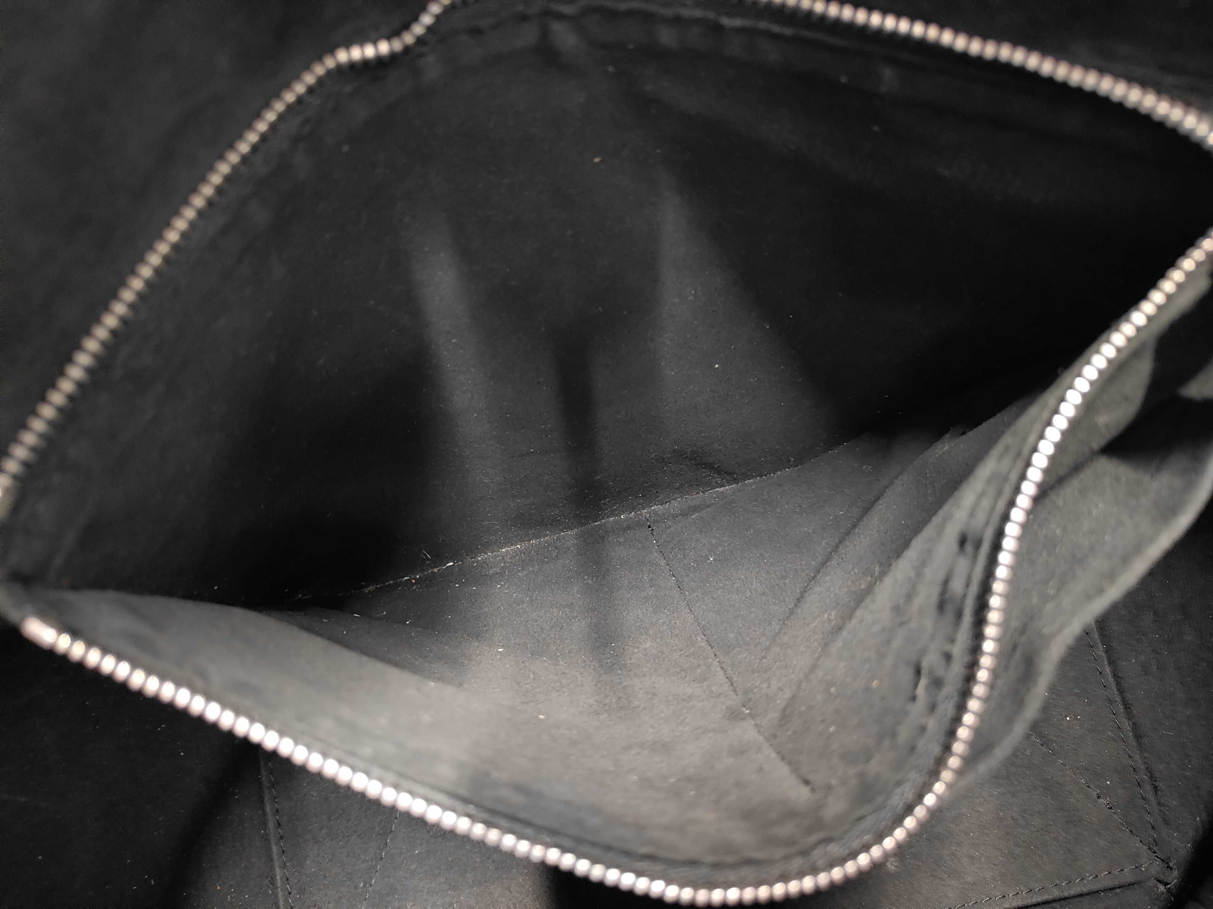 Taurillon Tote Bag Lockme Cabas Black M42291 Tote Bag — view 9