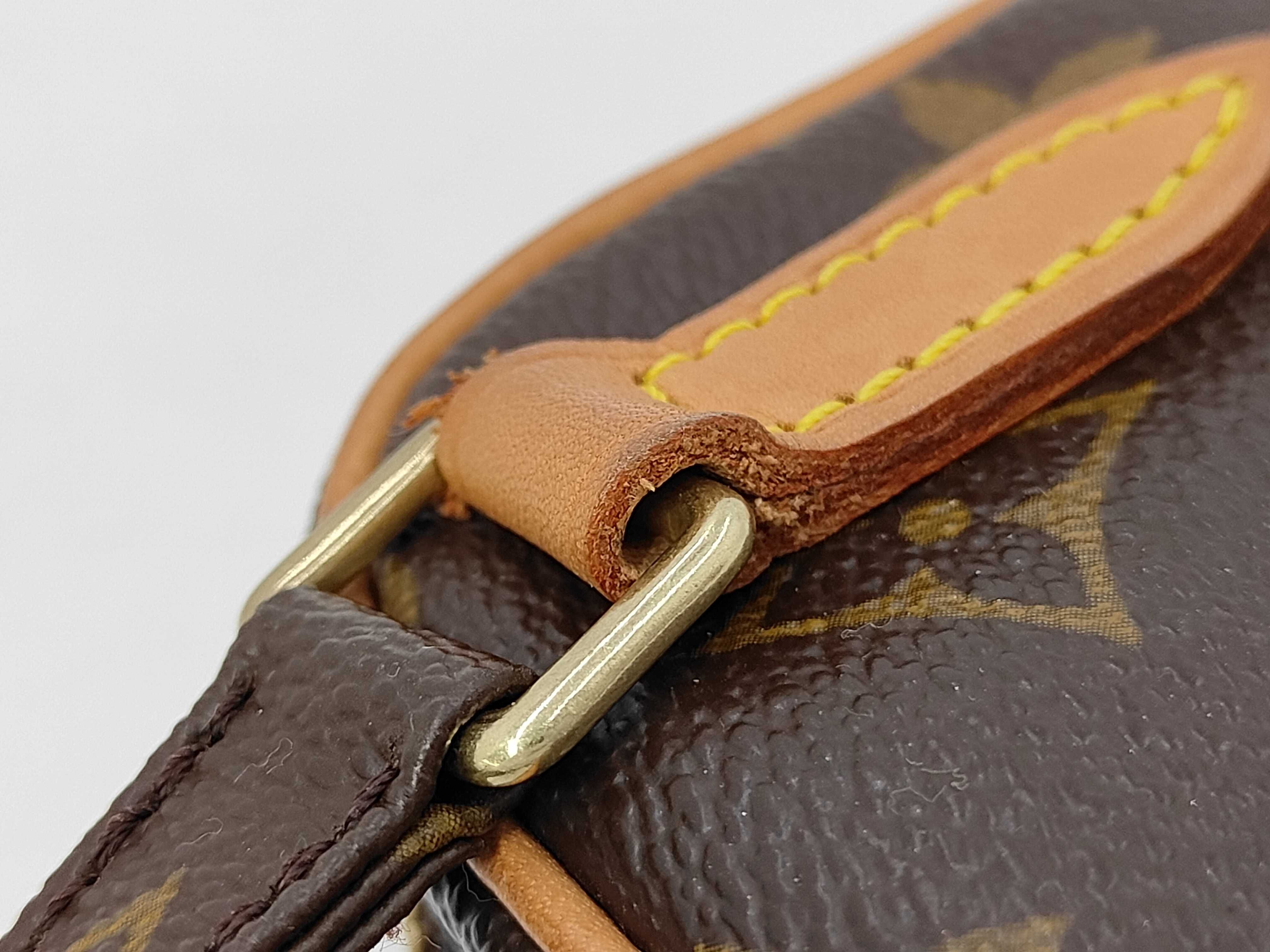 LV Shoulder Bag — view 6