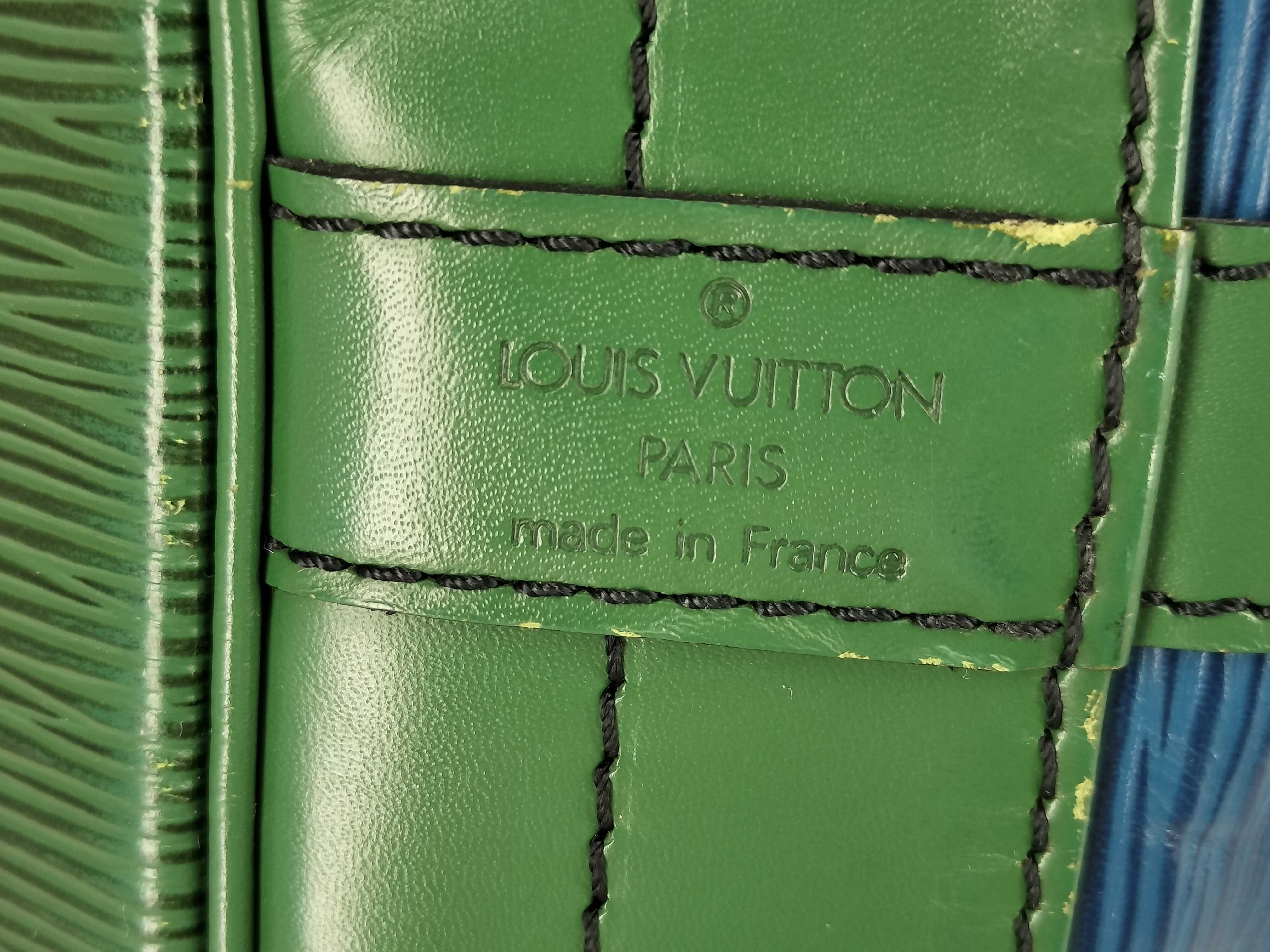 Epi Leather Shoulder Bag M44044 — view 11