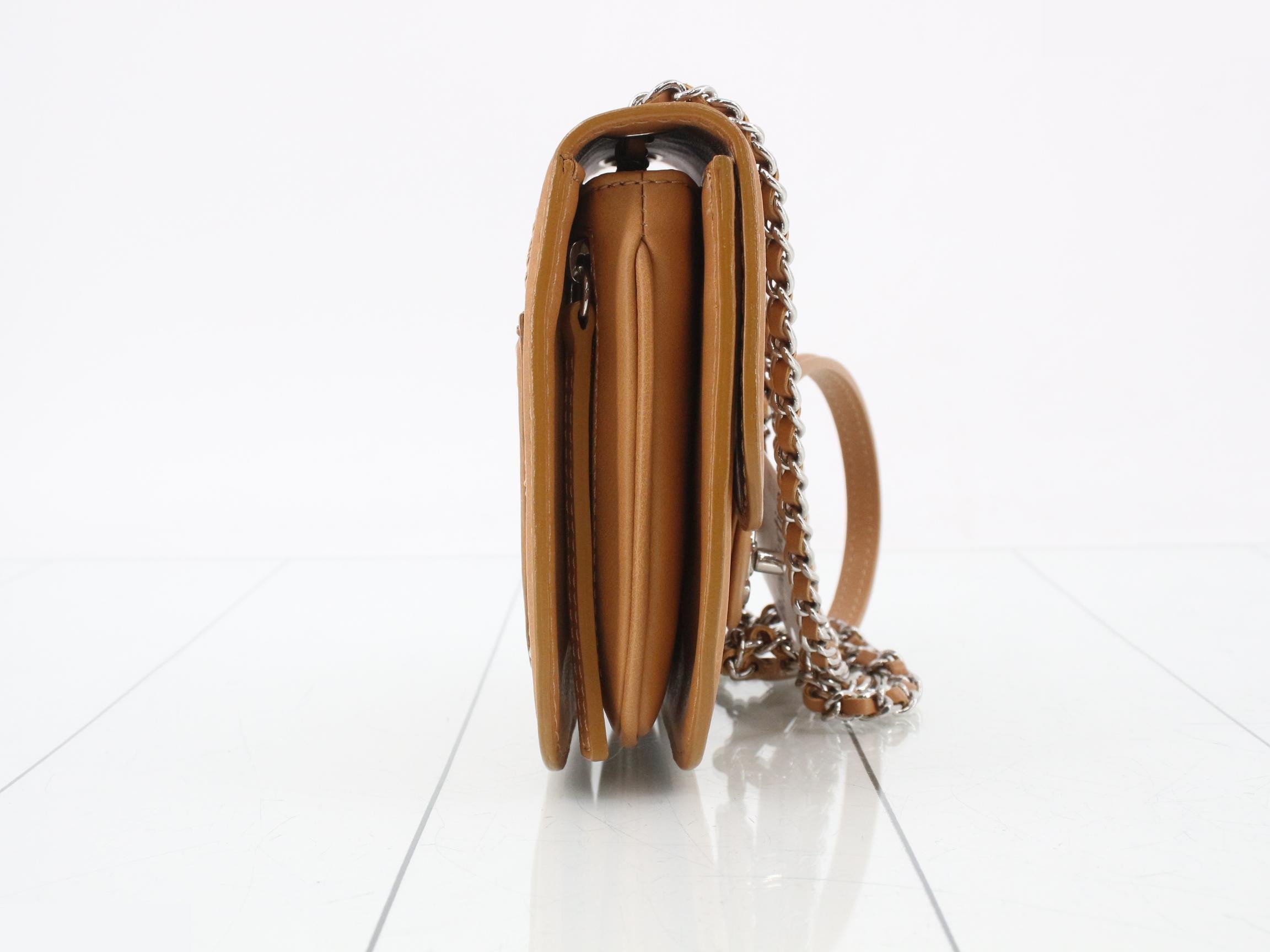 Matelassé (bag) - Shoulder bag — view 4