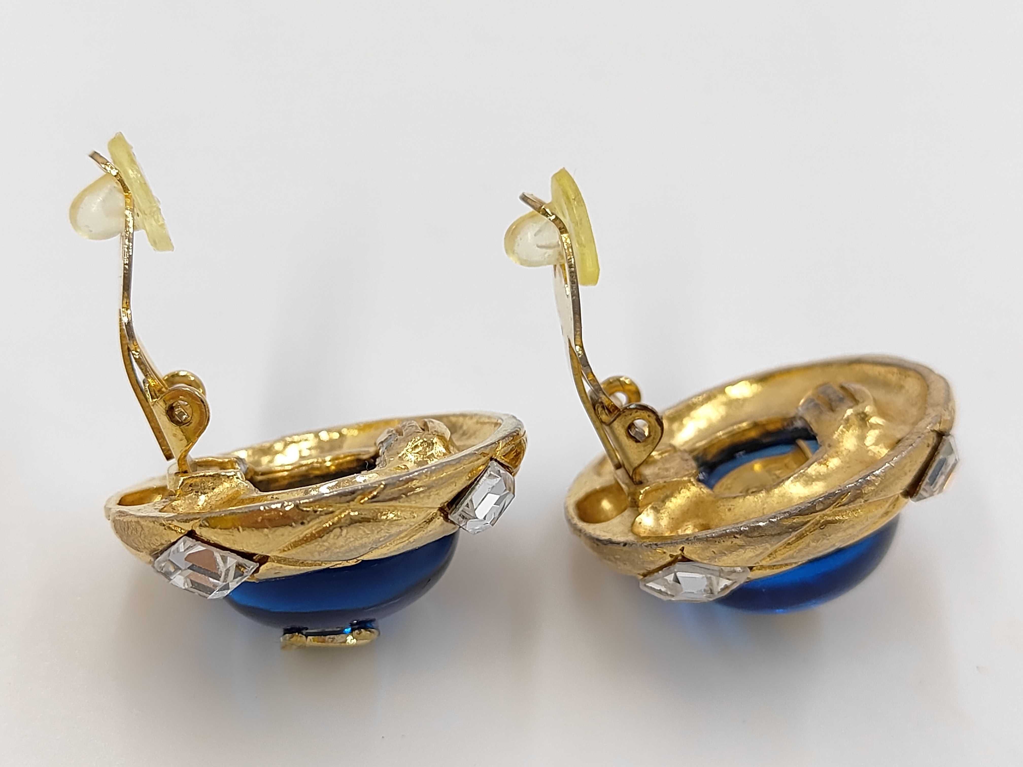 Earrings — view 4