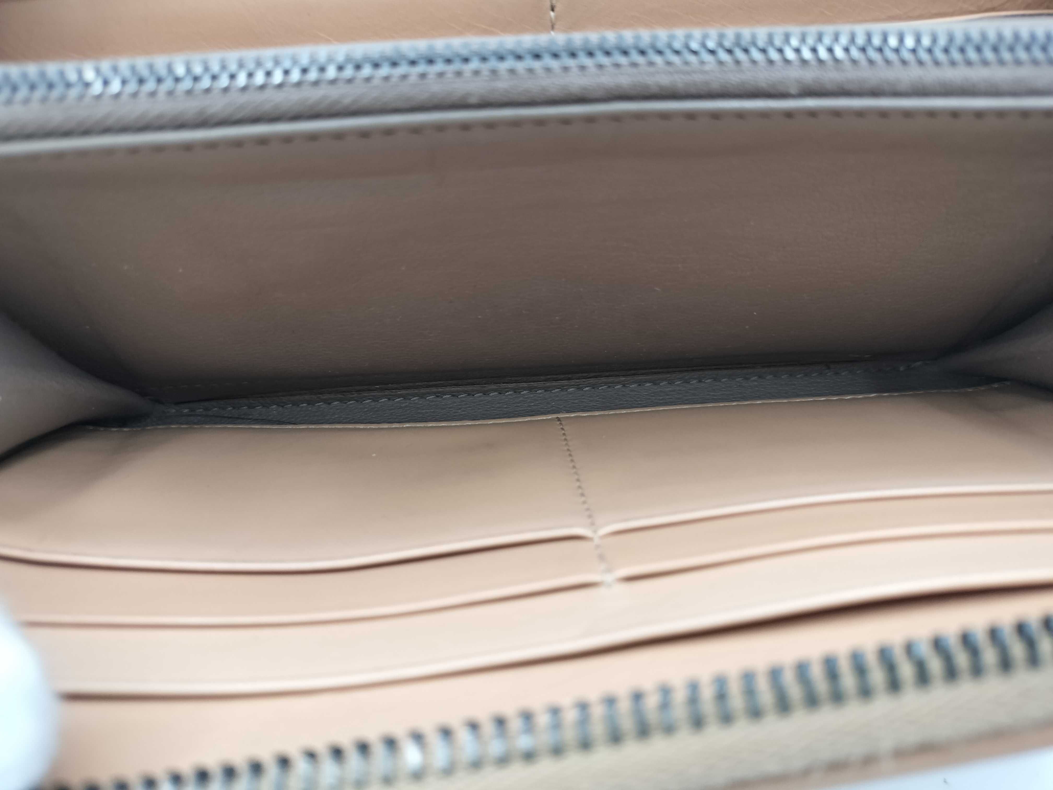Intrecciato Round Zipper Long Wallet — view 7