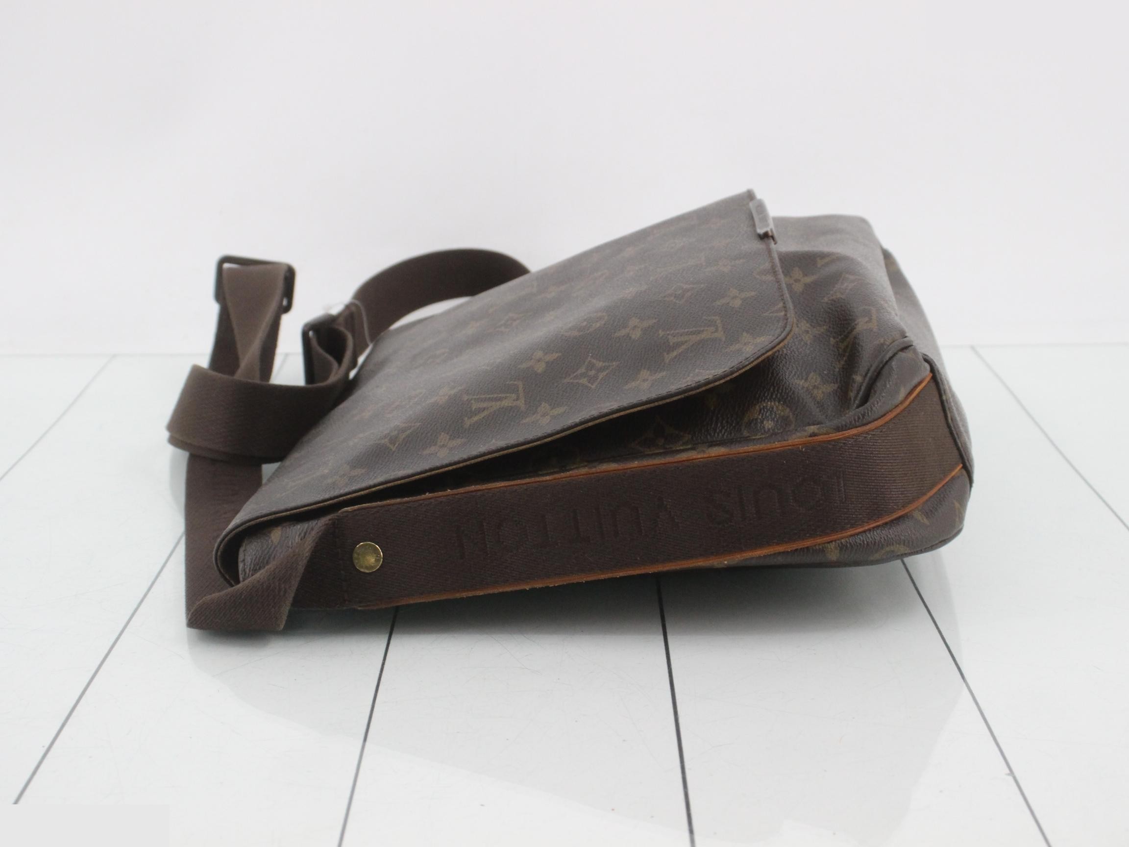 Messenger MM Bobour Monogram — view 4