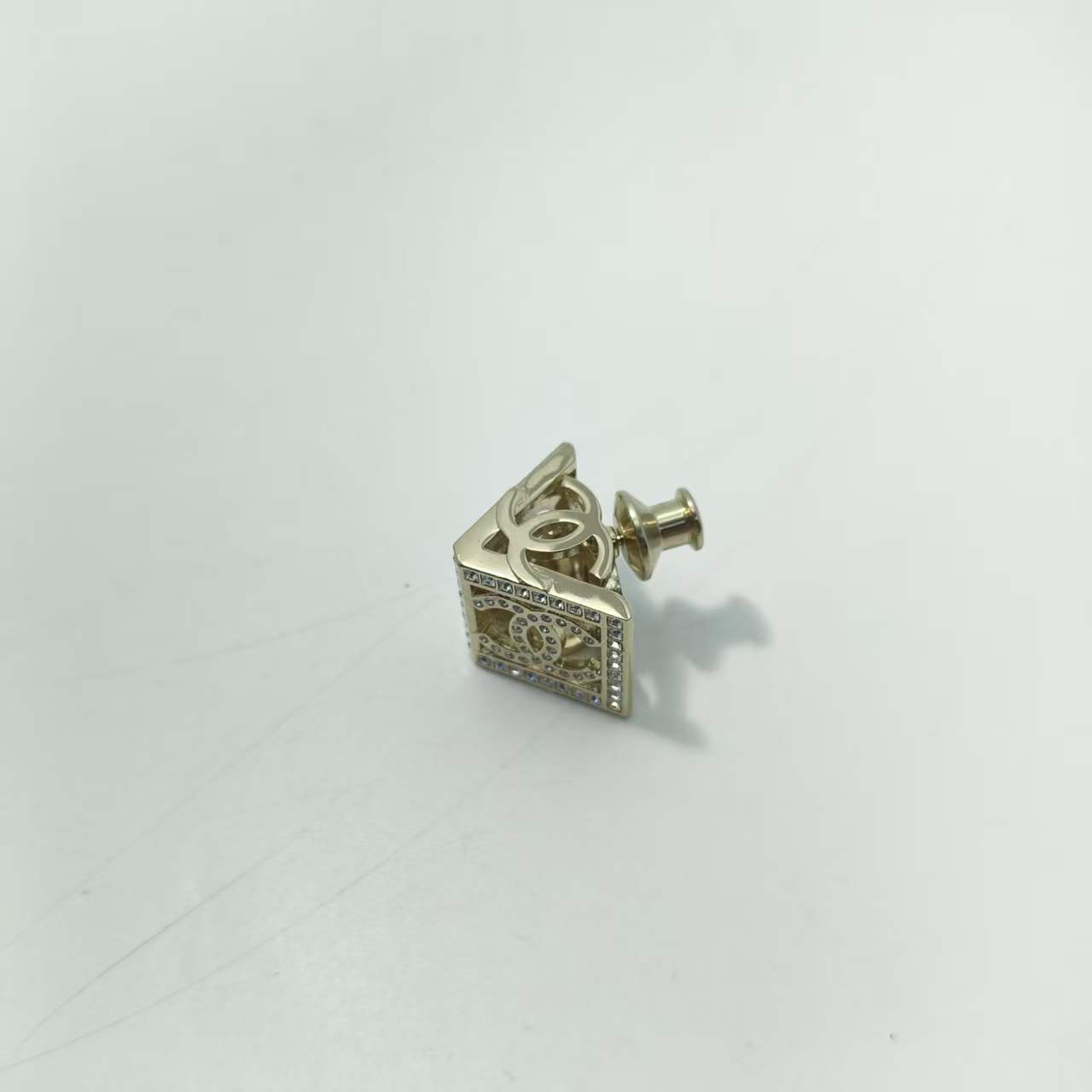【*Shipped from: China*】CHANEL Plated Brooch — view 2