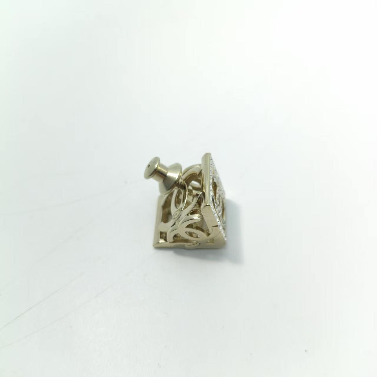【*Shipped from: China*】CHANEL Plated Brooch — view 4