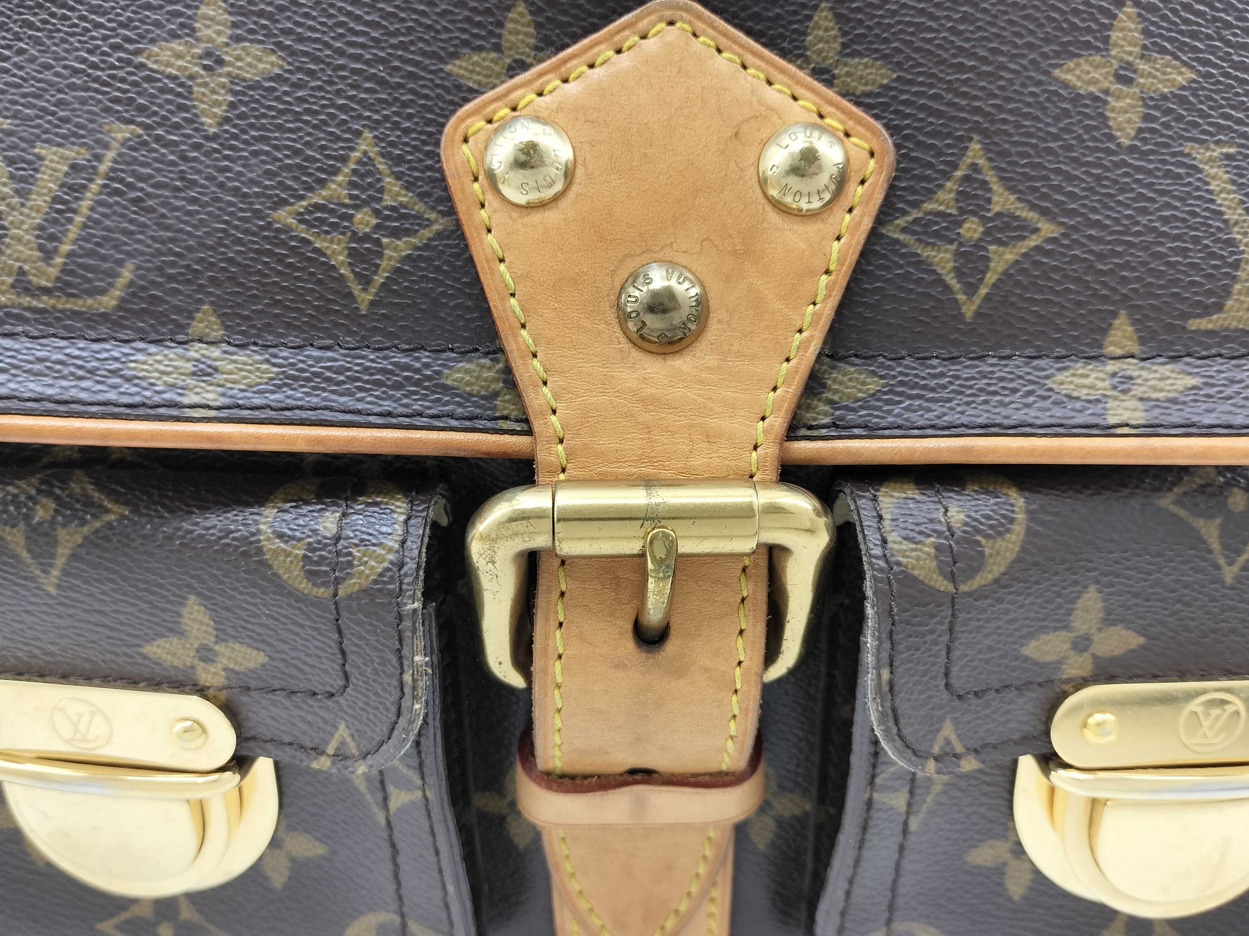 Monogram Louis Vuitton Monogram Hudson Bag M40027 5 Shoulder Bag — view 10