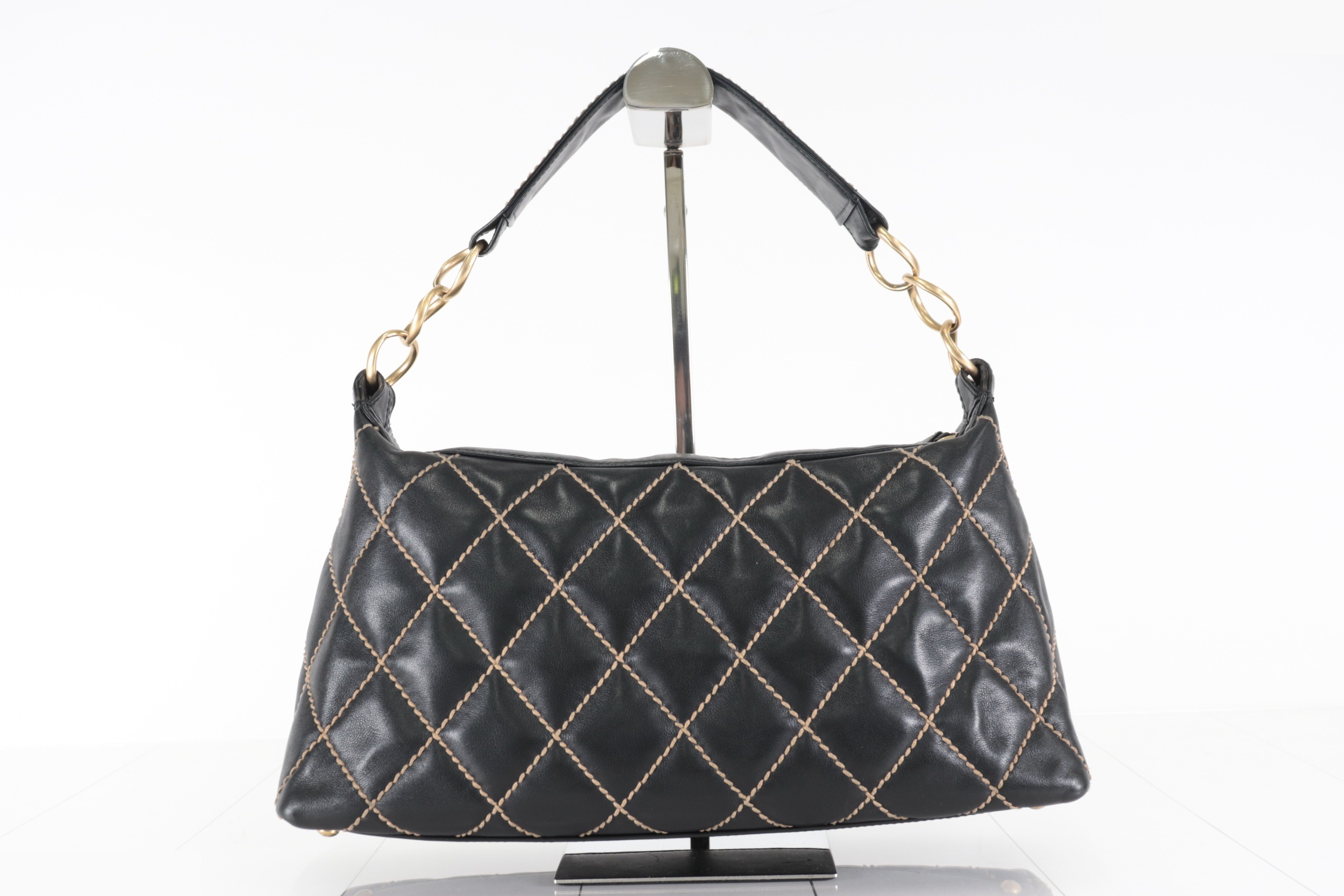 Calfskin one-shoulder bag, model number 8. — view 2