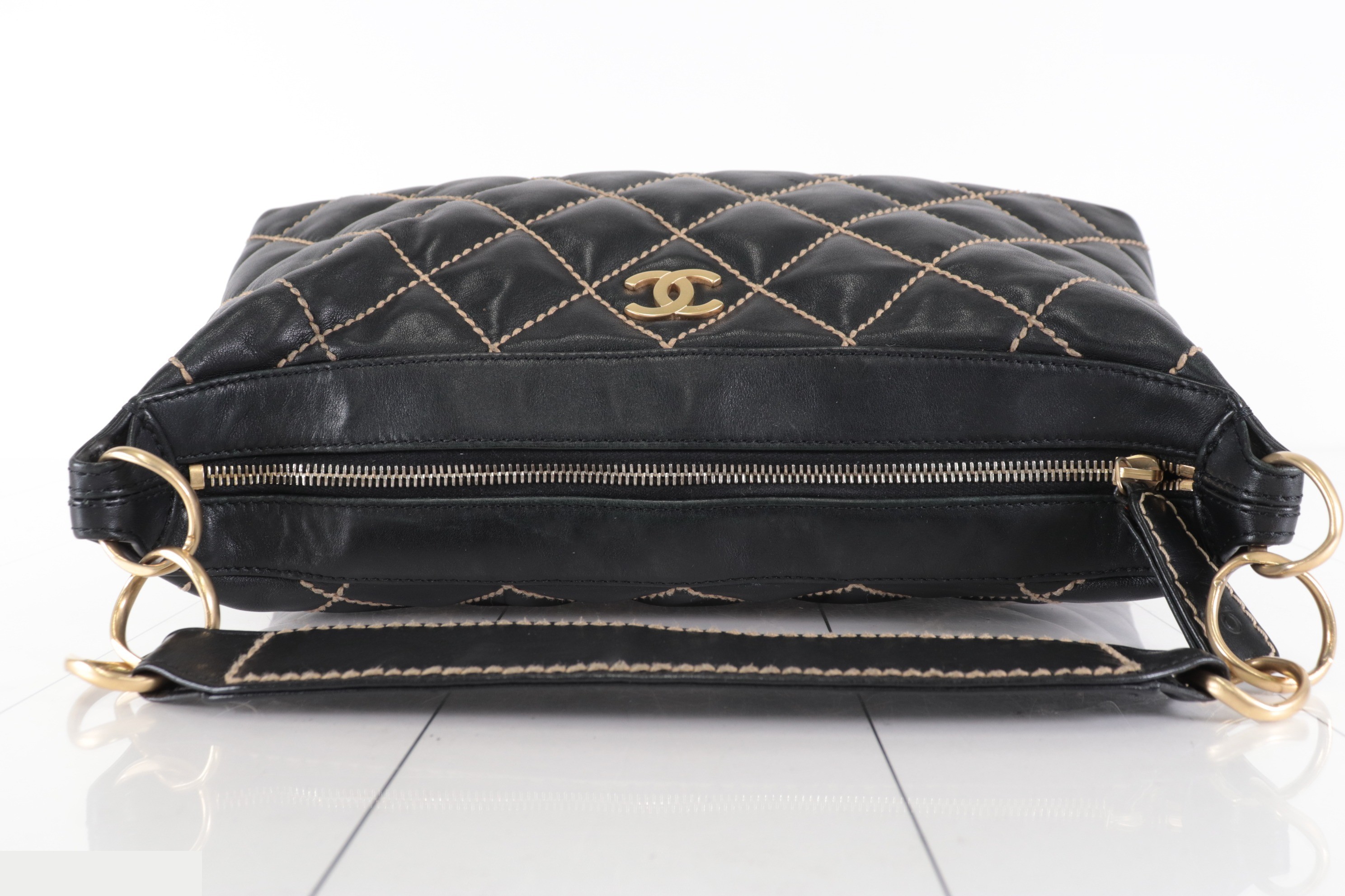 Calfskin one-shoulder bag, model number 8. — view 5